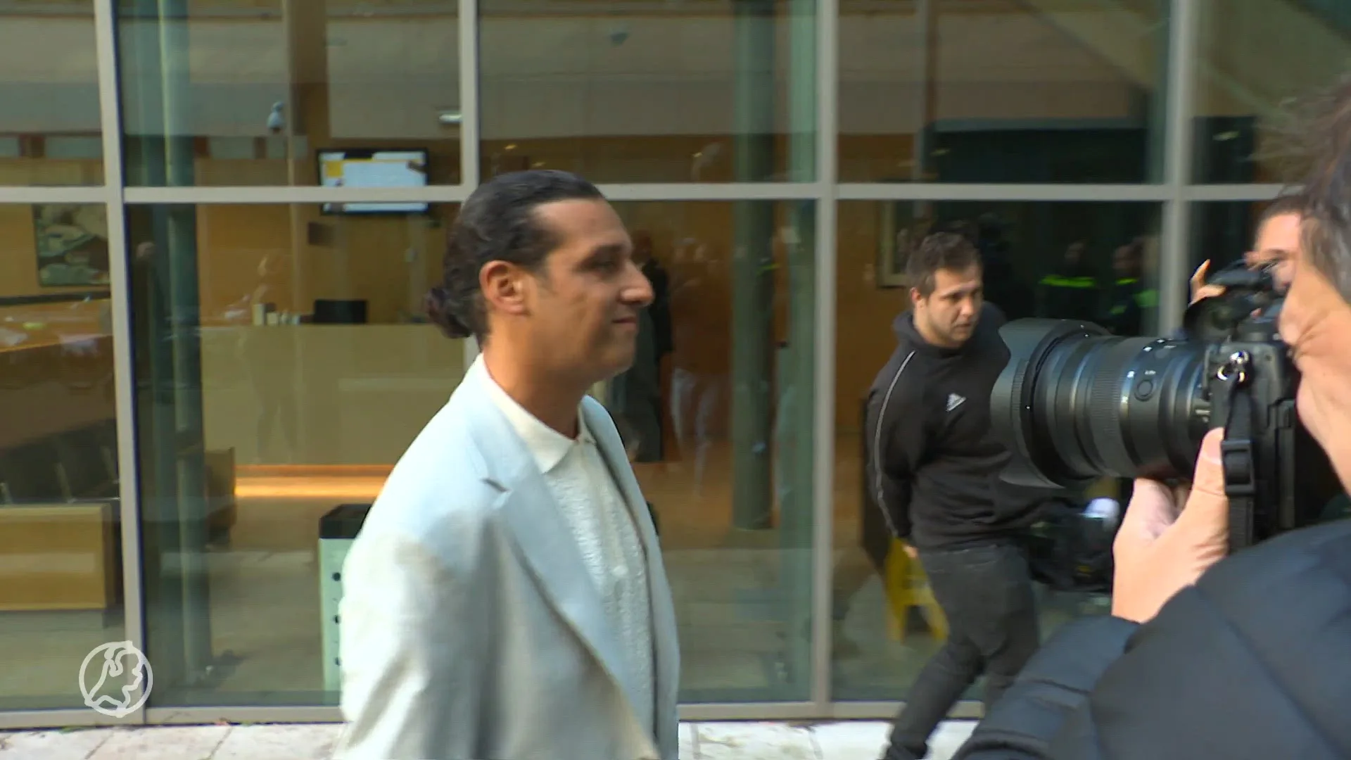 Ali B gaat in hoger beroep tegen celstraf: 'Ali is overtuigd van zijn onschuld'