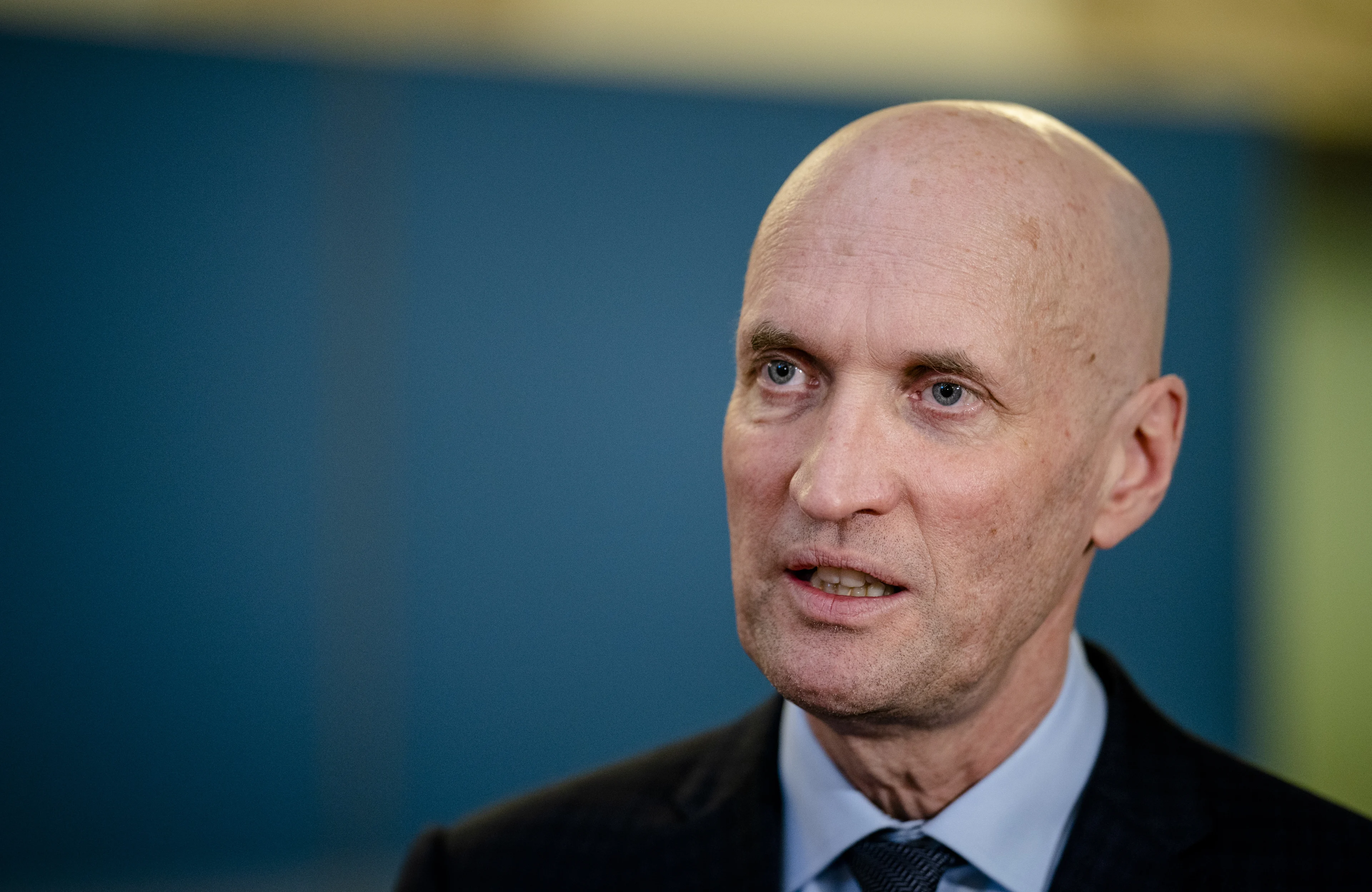 Nog een D66'er die opstapt: zorgminister Kuipers stopt voor baan in buitenland