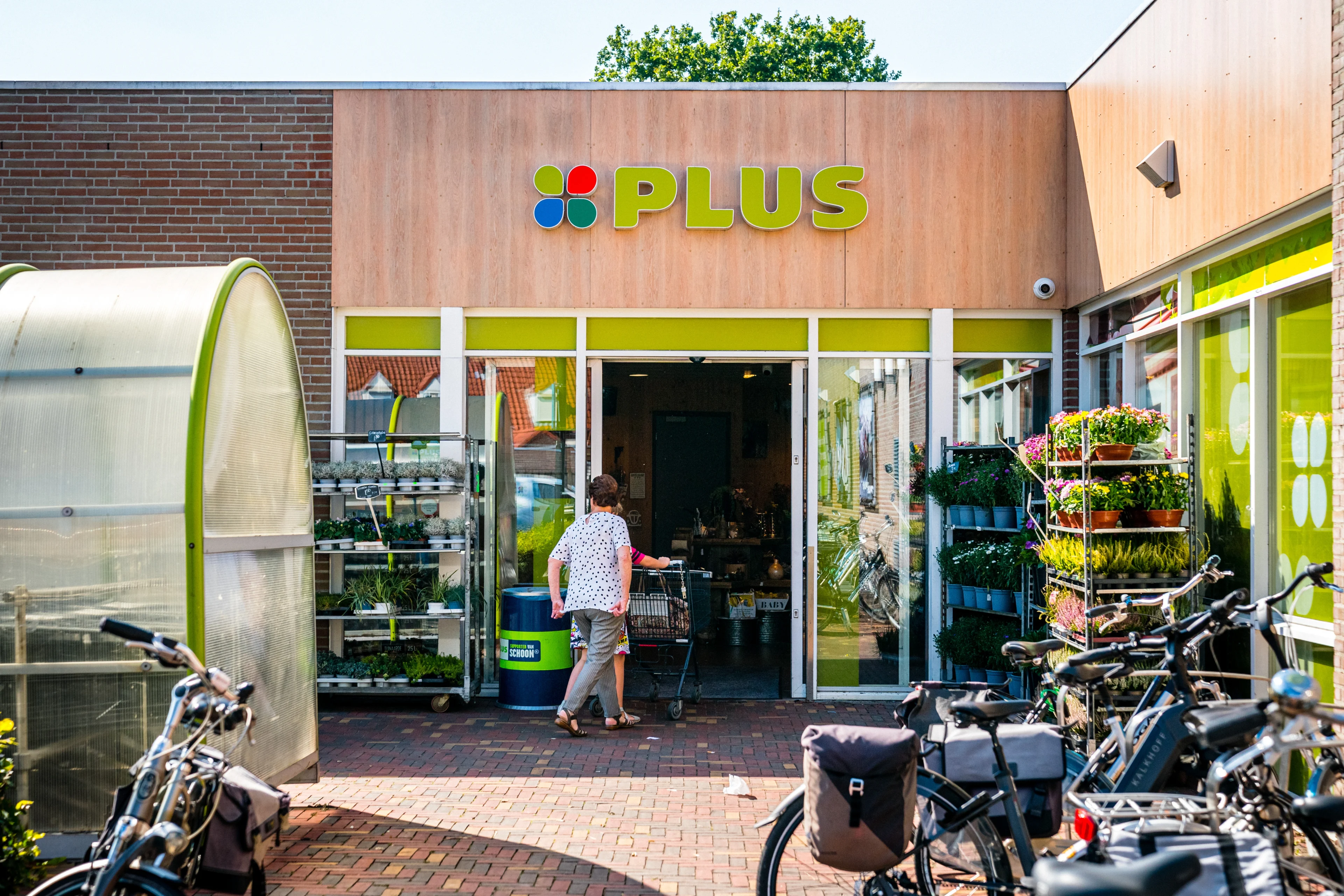 PLUS roept 'lekkerste appeltaarten' terug: mogelijk zit er hard plastic in