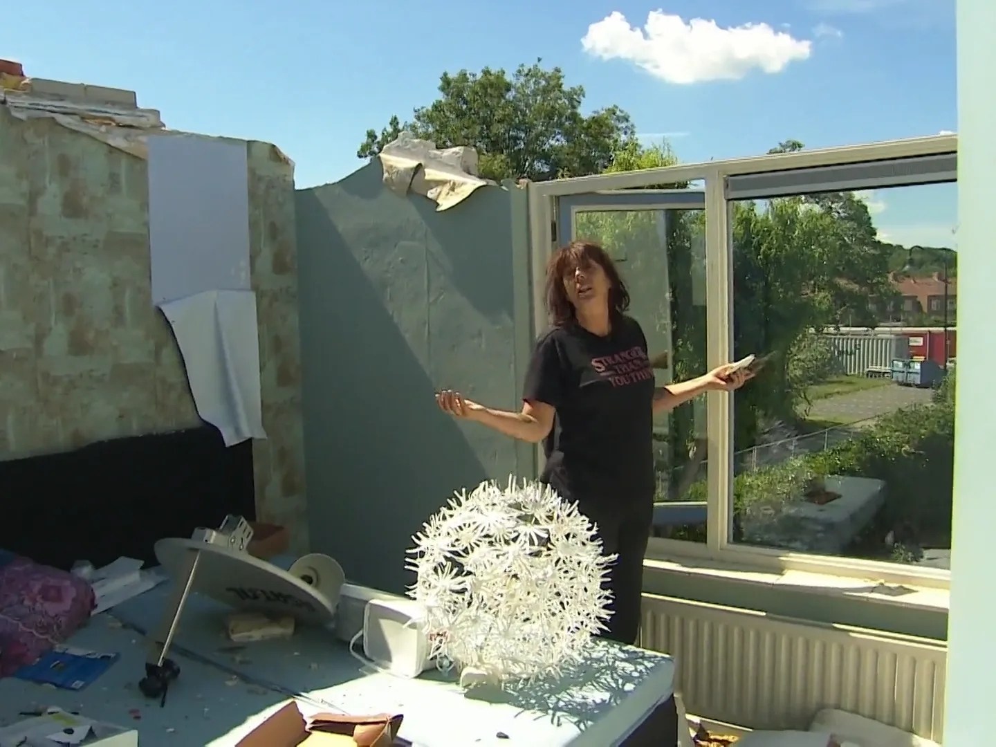 Christel mag voor laatste keer verwoeste woning in na tornado Zierikzee