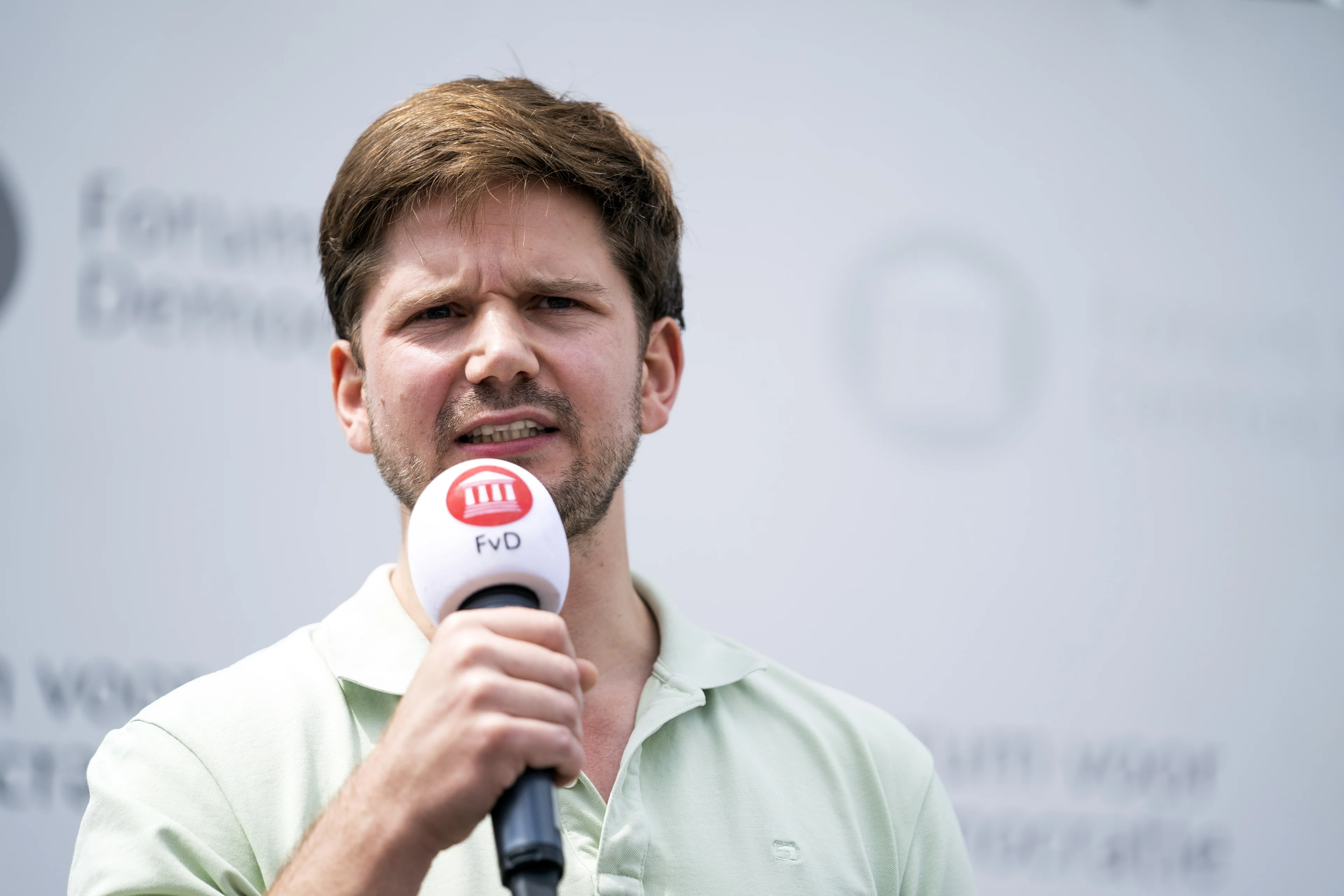 Gideon van Meijeren (FVD) noemt vervolging OM een 'heksenjacht' 