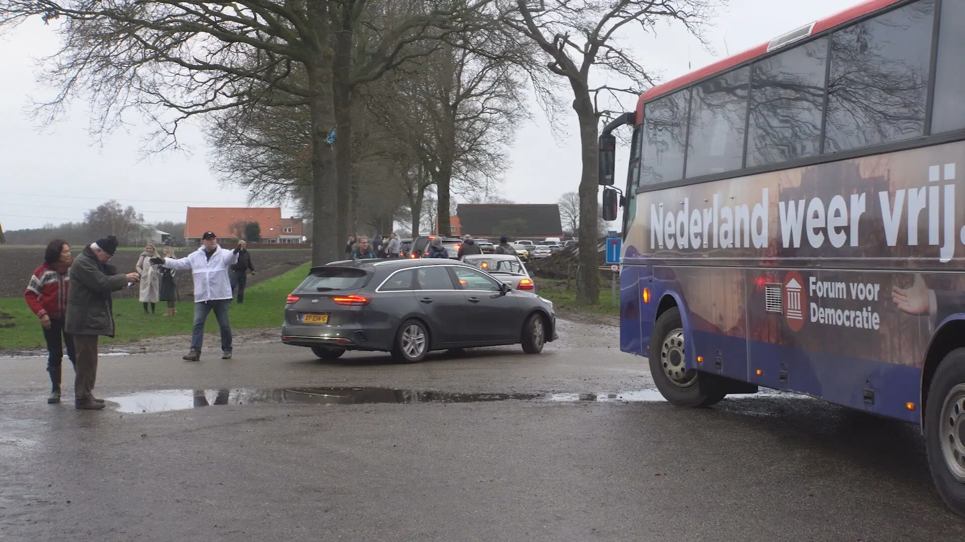 Forum voor Democratie houdt kerstmarkt vermomd als demonstratie, dwangsom dreigt