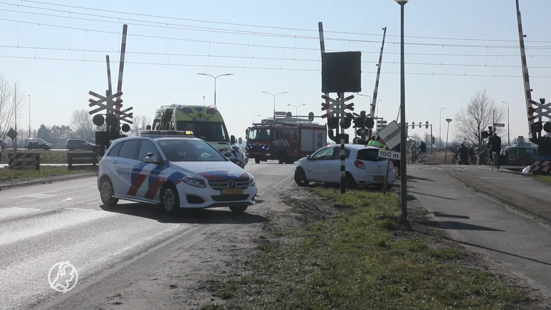 Passagierstrein knalt op auto in Zoeterwoude: 'Bestuurder heeft engeltje op schouder'