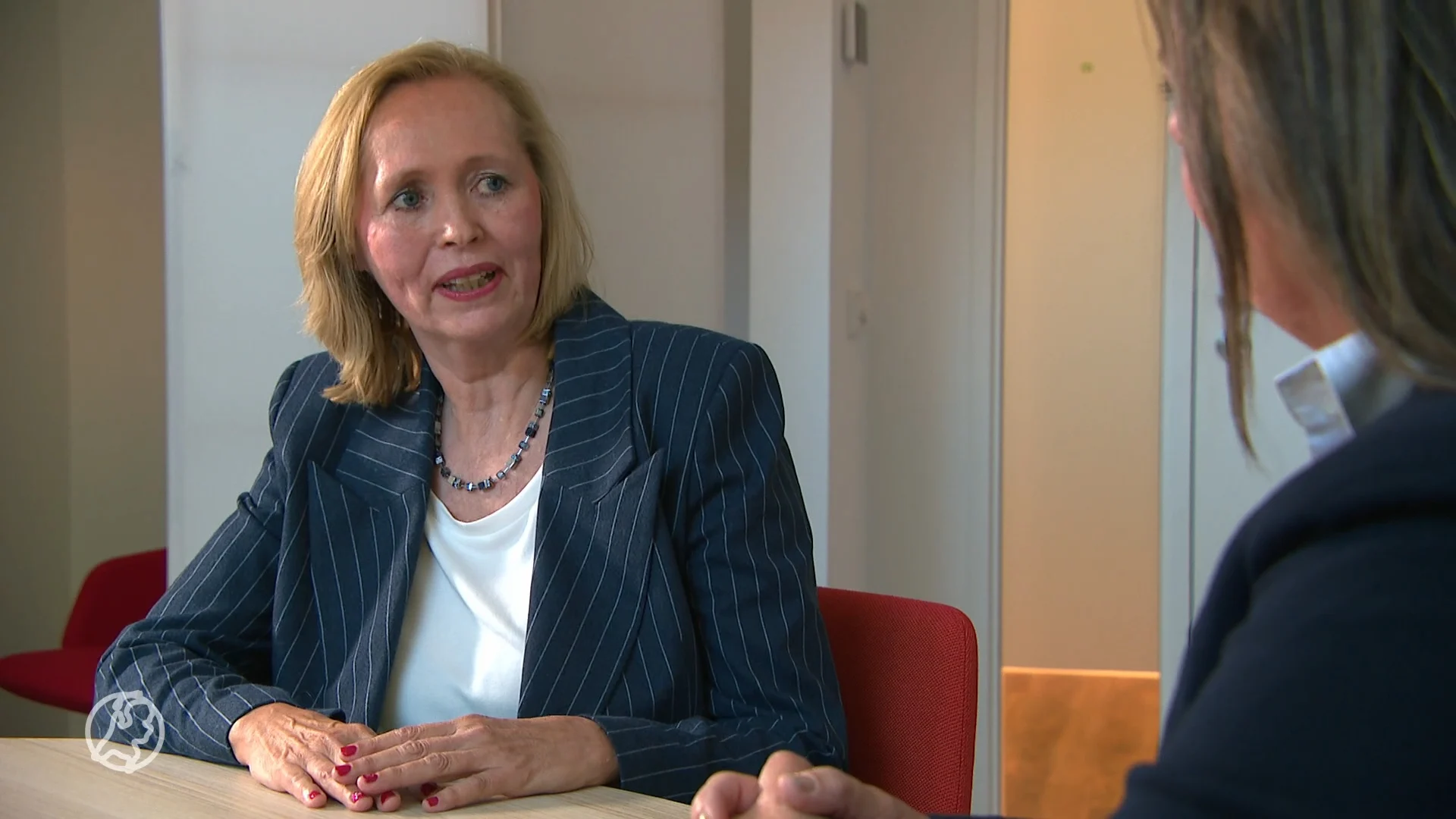 Roep om MRI-scan bij hoge borstdichtheid: 'Heeft mijn leven gered'