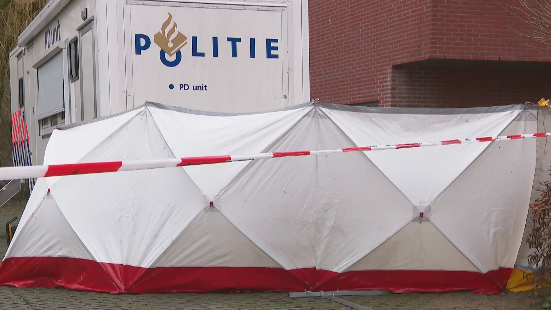 VIDEO: IJzingwekkende schreeuw om hulp na dodelijke steekpartij Wageningen