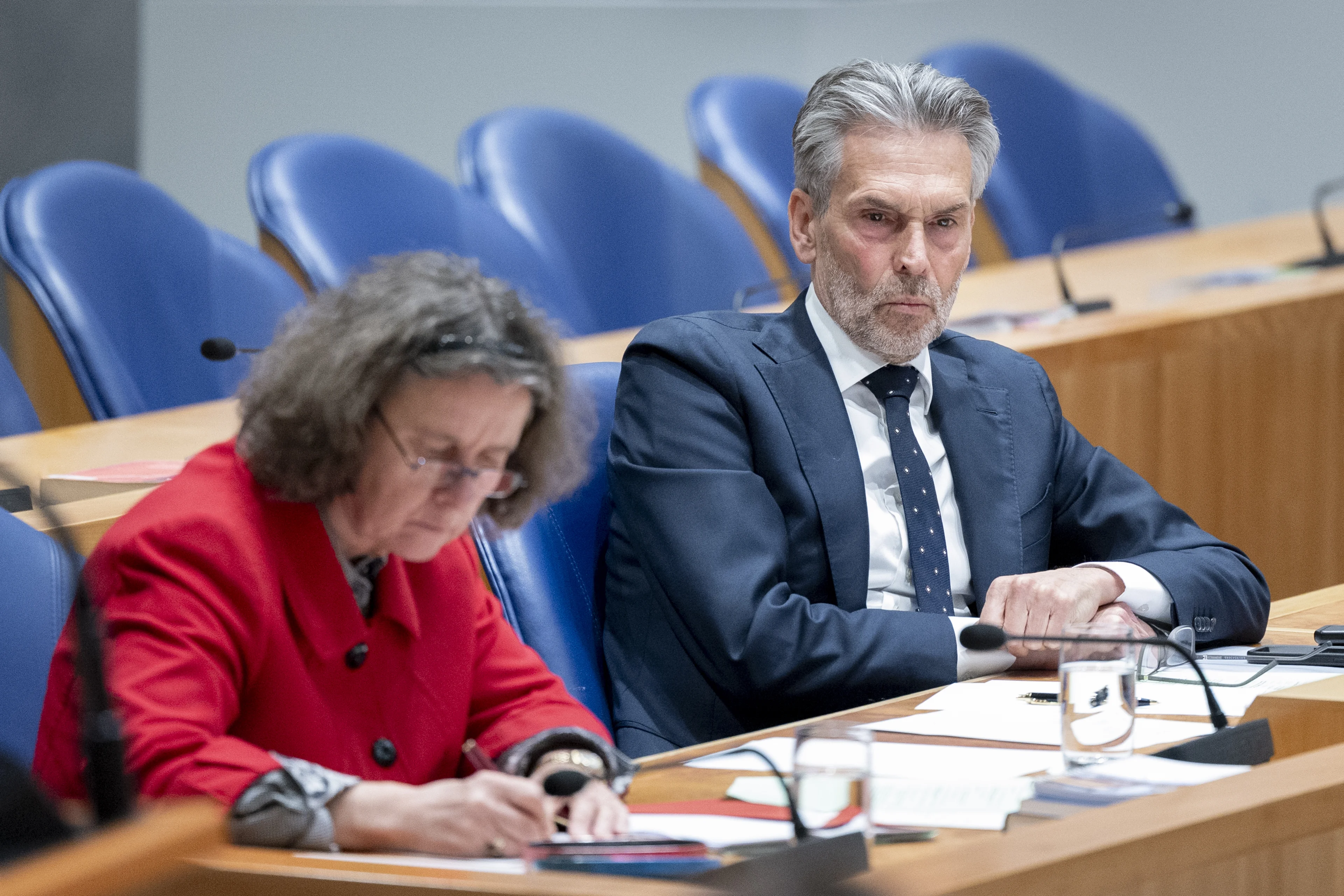 Dit zijn de meest opvallende momenten in het Kamerdebat over asielminister Faber