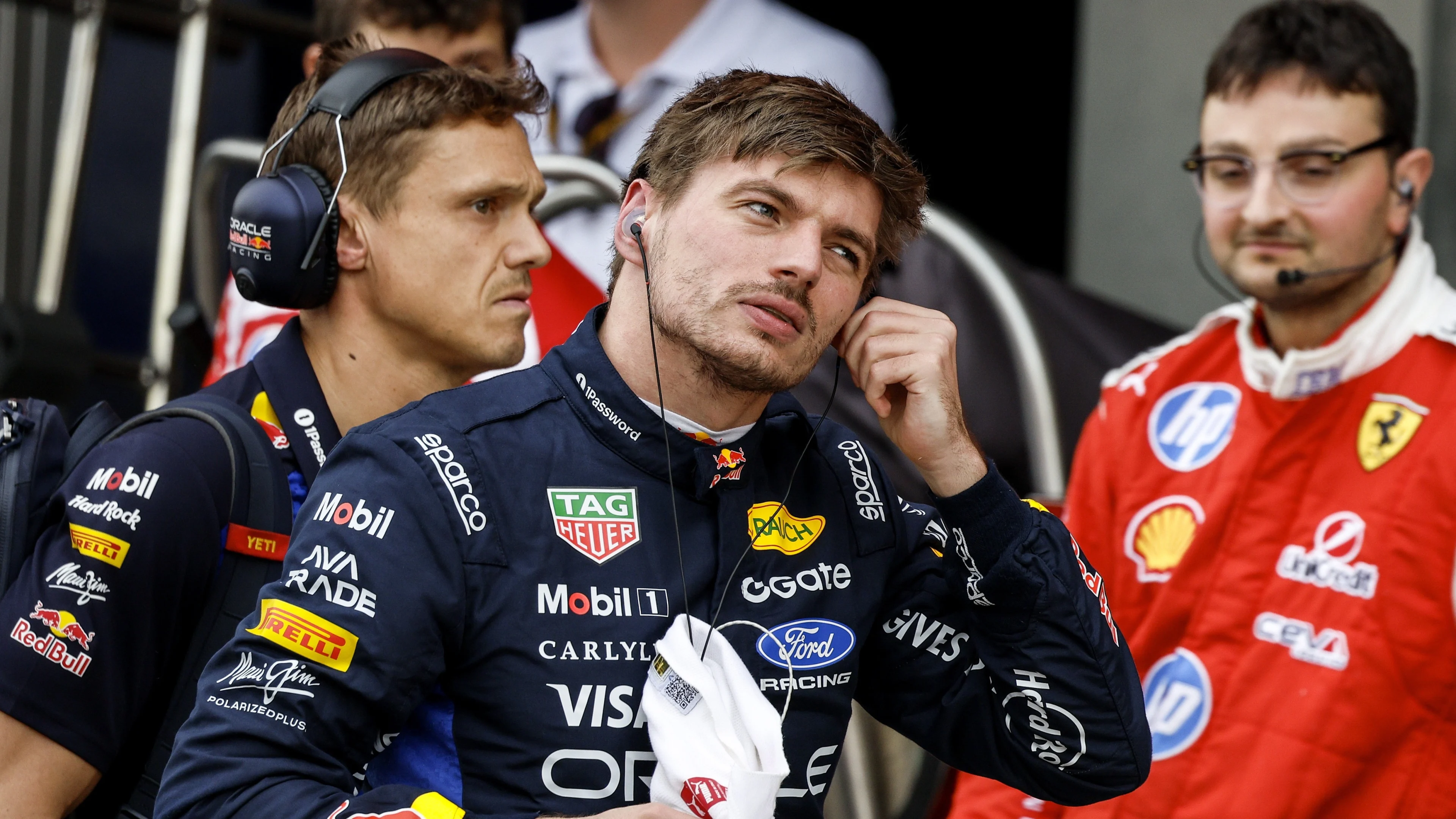 Nieuwe domper voor Verstappen bij GP in Japan, Antonelli neemt leiding