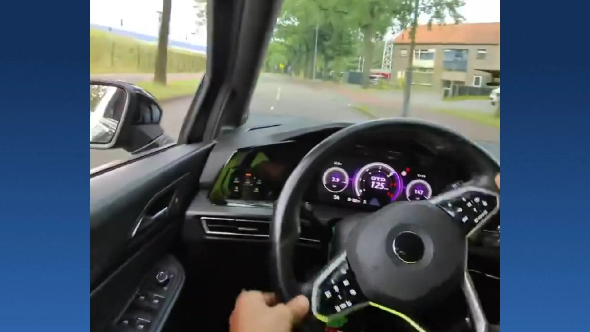 Beruchte straatracer Muis911 opgepakt voor jarenlang roekeloos rijgedrag