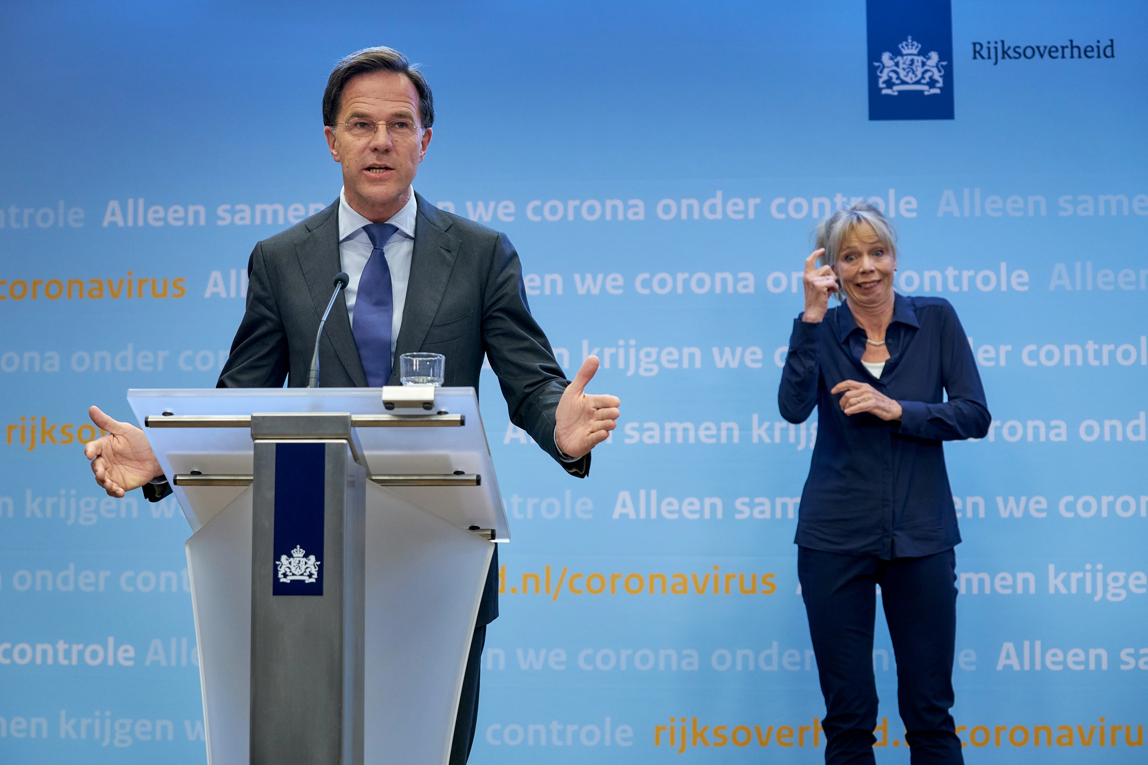 Persconferentie premier Rutte over 'gevaarlijke' opmars coronavirus