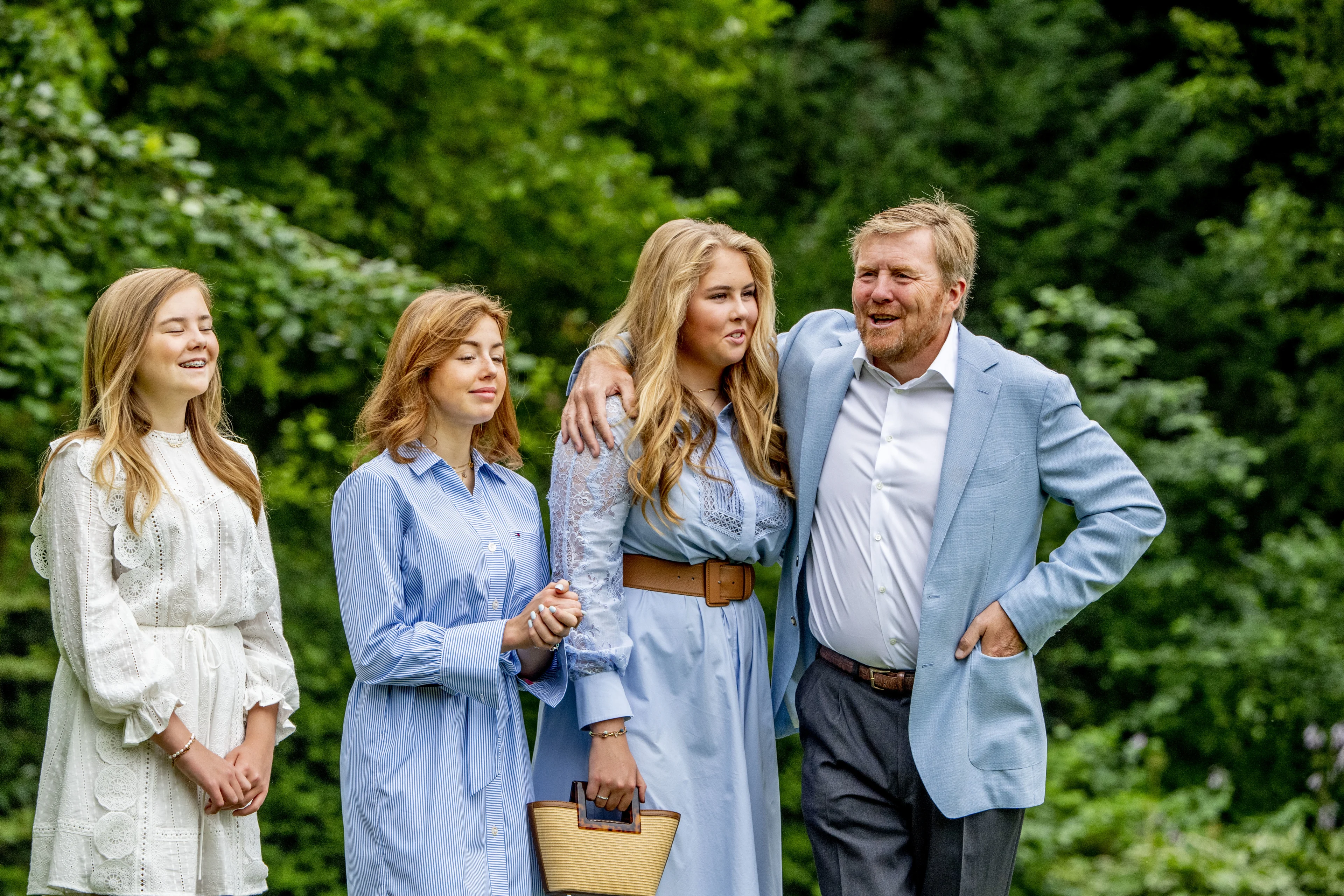 Koninklijke familie breekt direct vakantie in Griekenland af na ophef