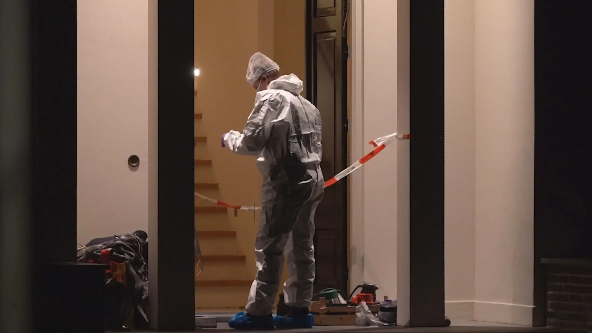 Man (61) overleden in villa Schellinkhout, politie sluit misdrijf niet uit