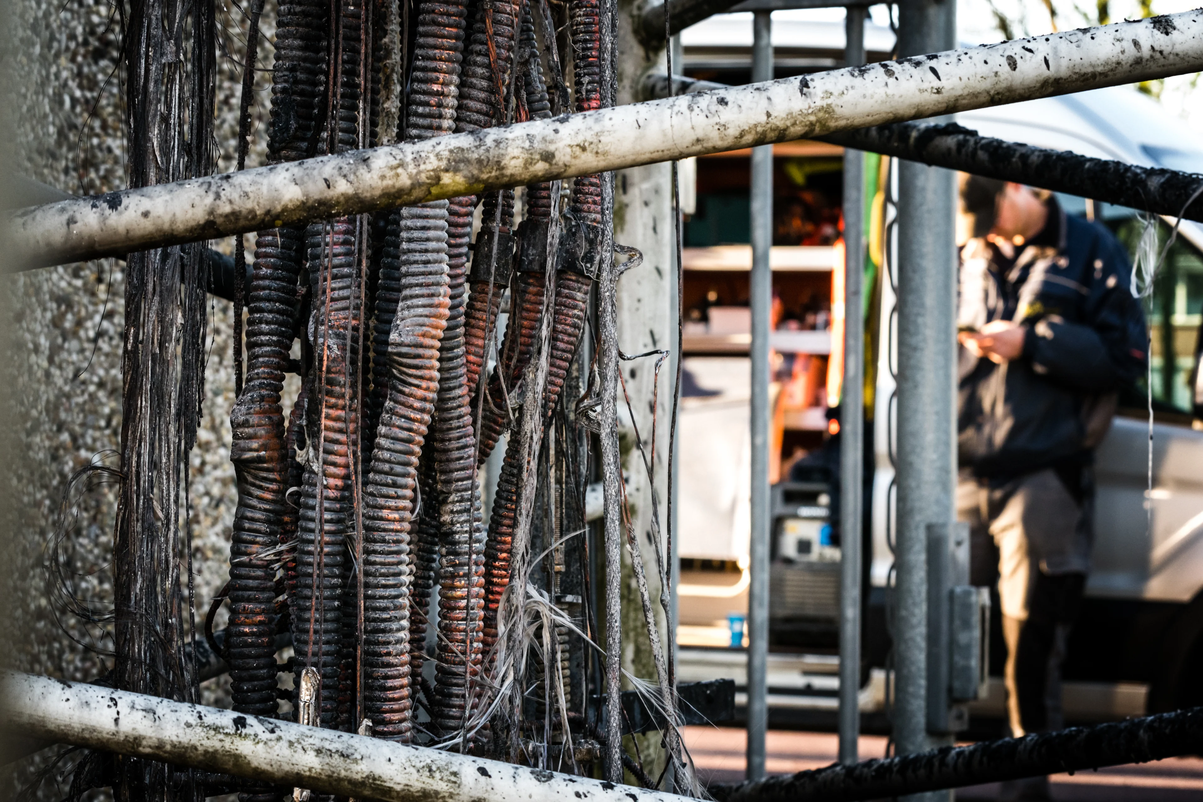 Opnieuw branden in zendmasten, nu twee in Almere