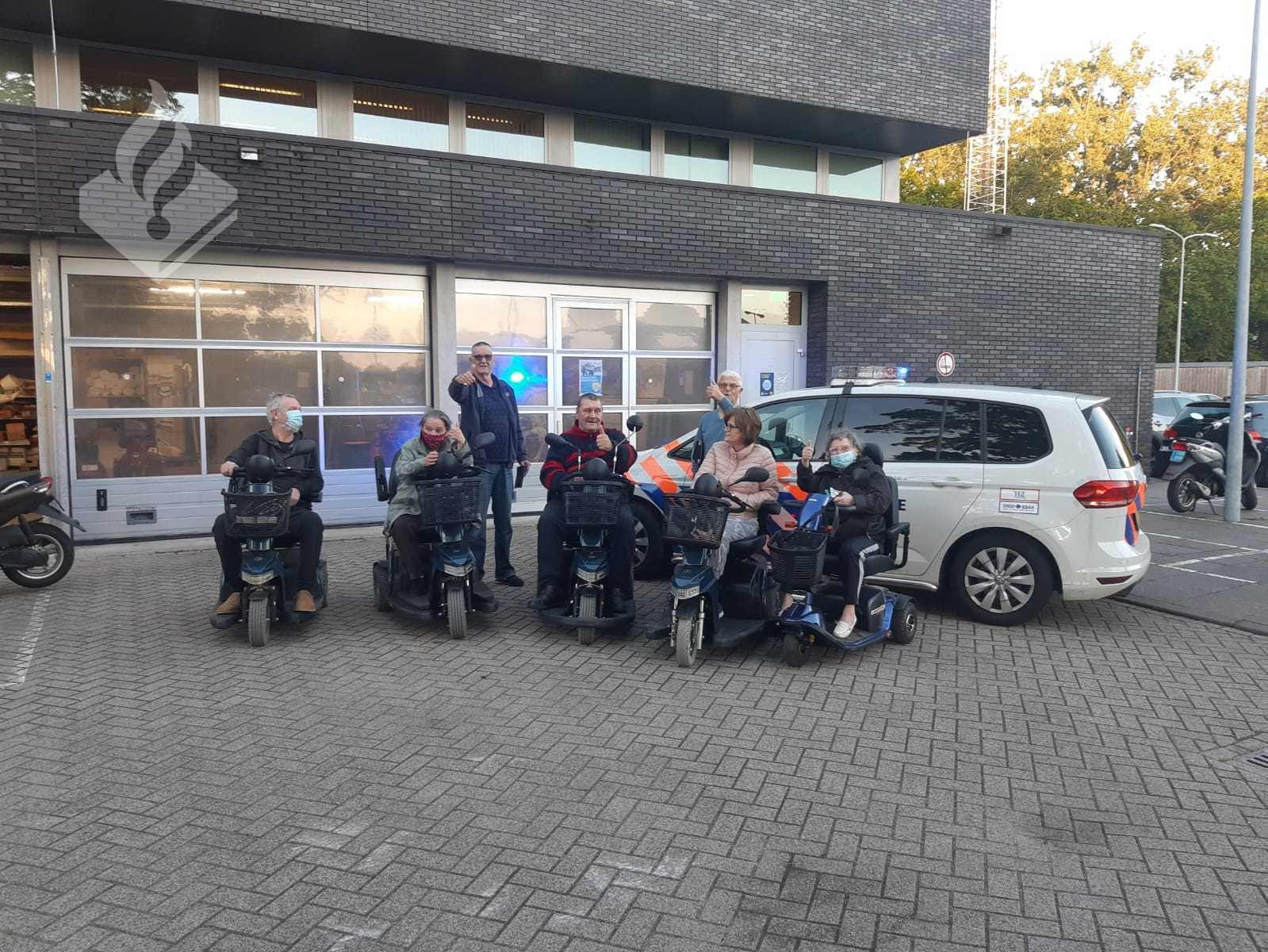 Pssst! Scootmobiel kopen? Tilburgse politie vindt gestolen rolstoelen terug