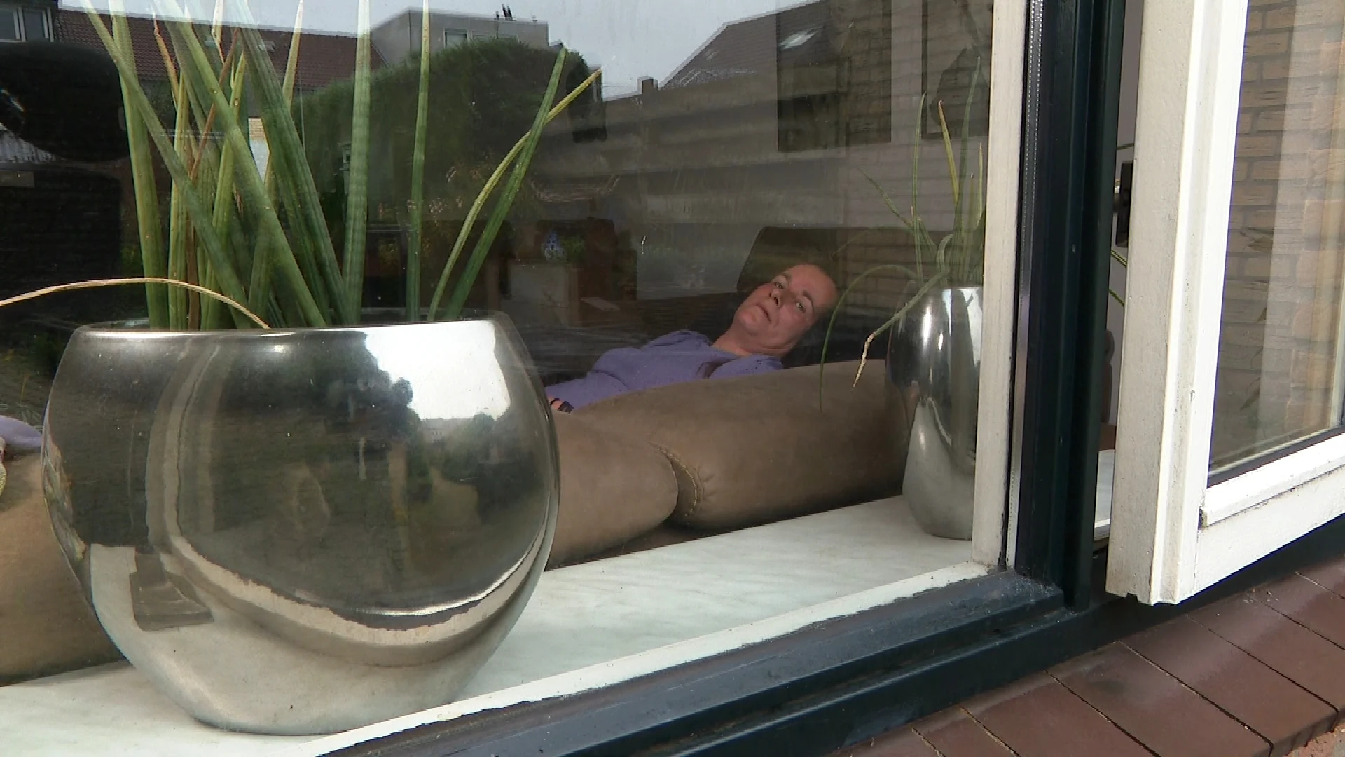 Eerste long covidcentra geopend, Jane hoopt op hulp: 'Mijn moeder van 85 heeft nog betere conditie'