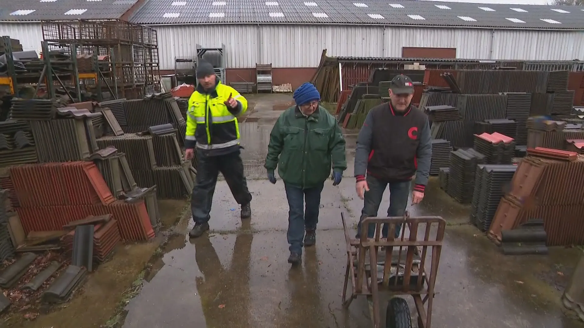 Stormloop op dakpannen na winderige dagen: 'Wel zo'n twintig nodig'