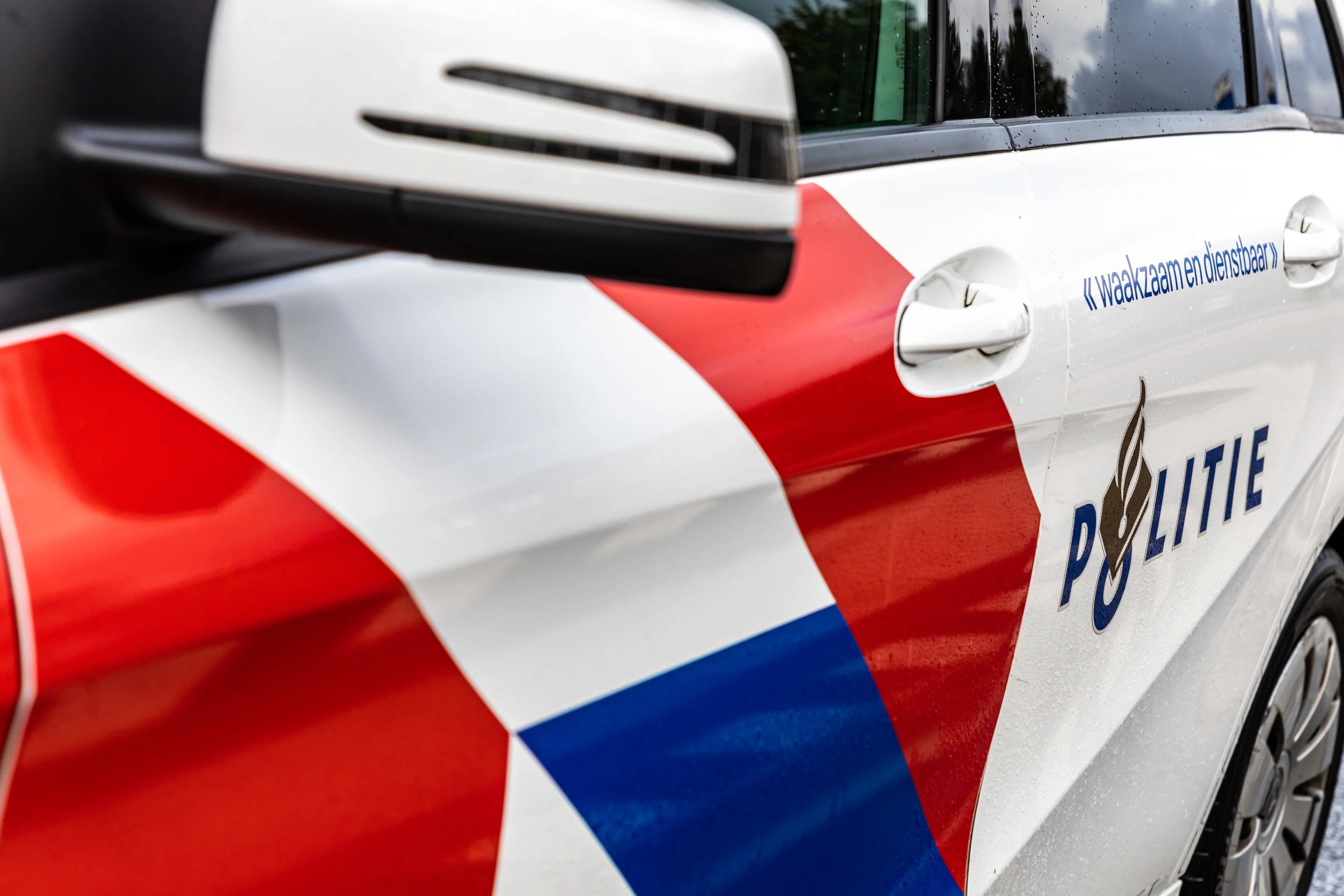 Vijf 'pedojagers' opgepakt voor mishandeling in Arnhem