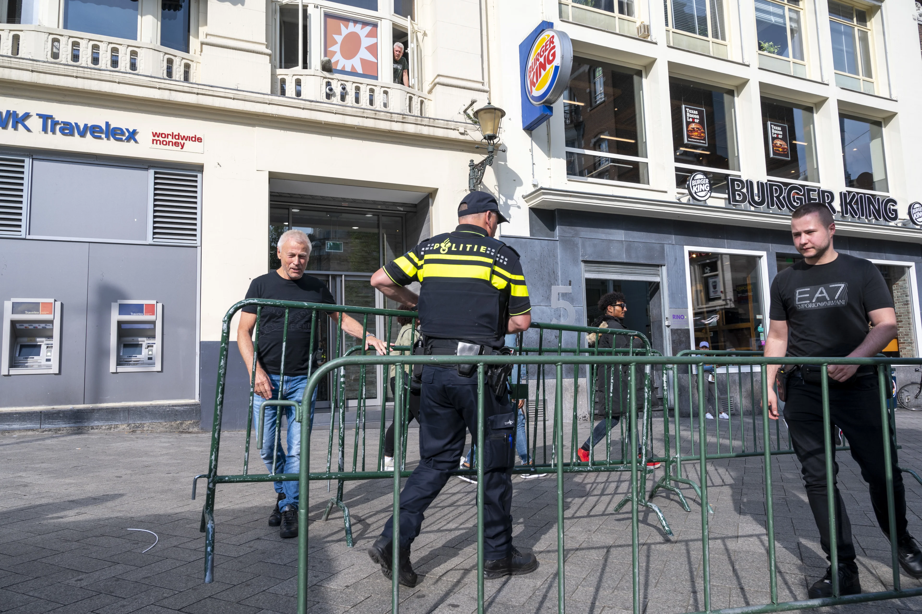 RTL Boulevard staat stil bij aanslag op De Vries: 'Enorme paniek in de studio'