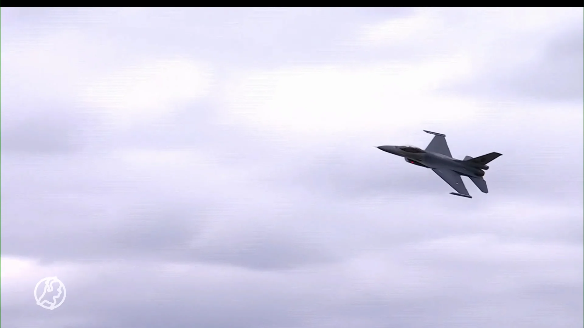 Honderden spotters bij vliegbasis Volkel om F-16's te zien