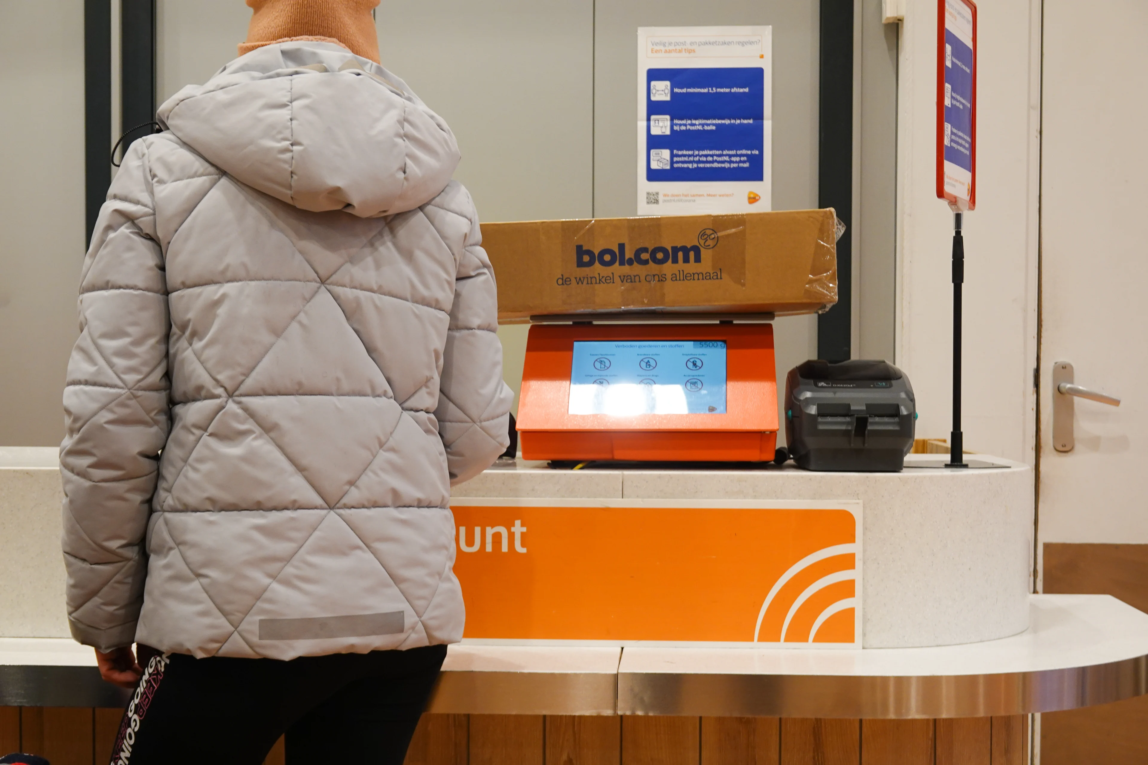 'Kortingen op adviesprijzen bij webwinkels misleiden consument'