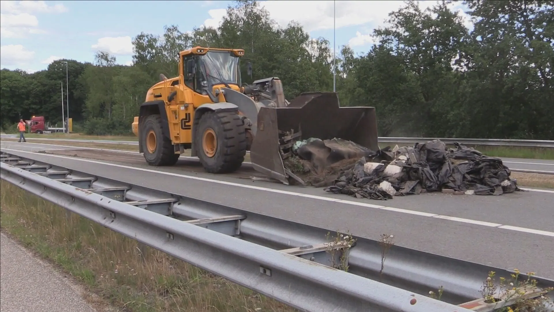Bergers bedreigd tijdens opruimen boerenblokkades op snelweg