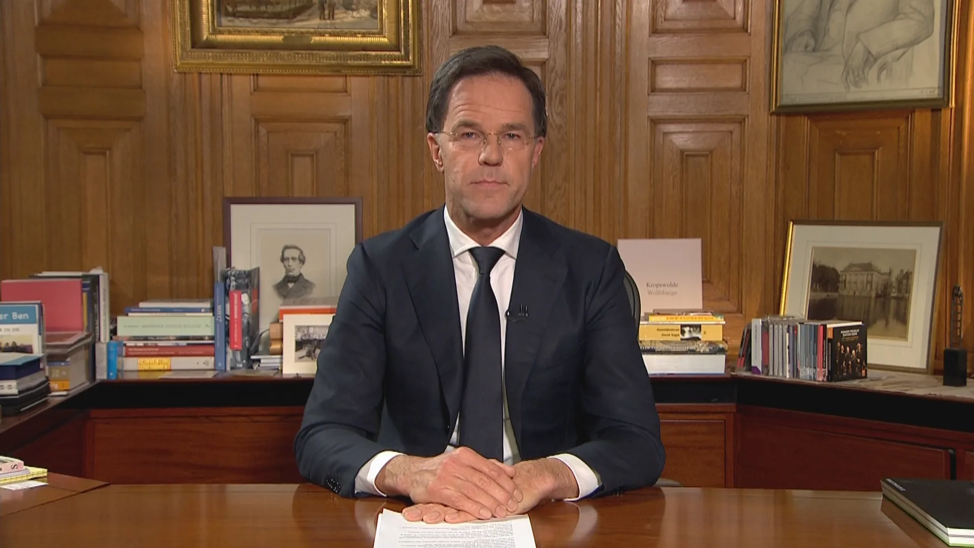 Rutte in toespraak: groot deel van Nederlanders zal corona krijgen