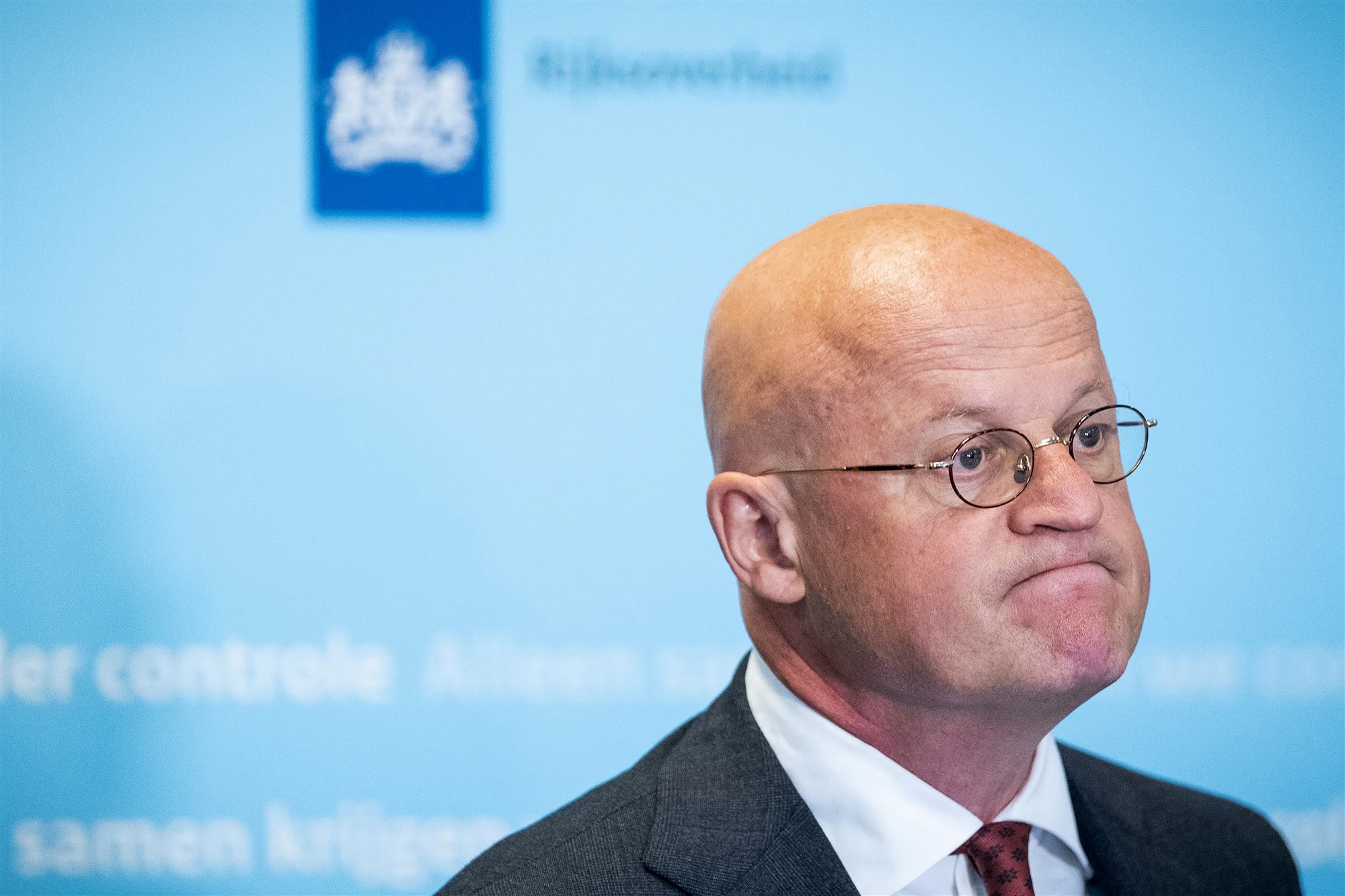 Grapperhaus: spijt dat geen afstand is gehouden tijdens bruiloft