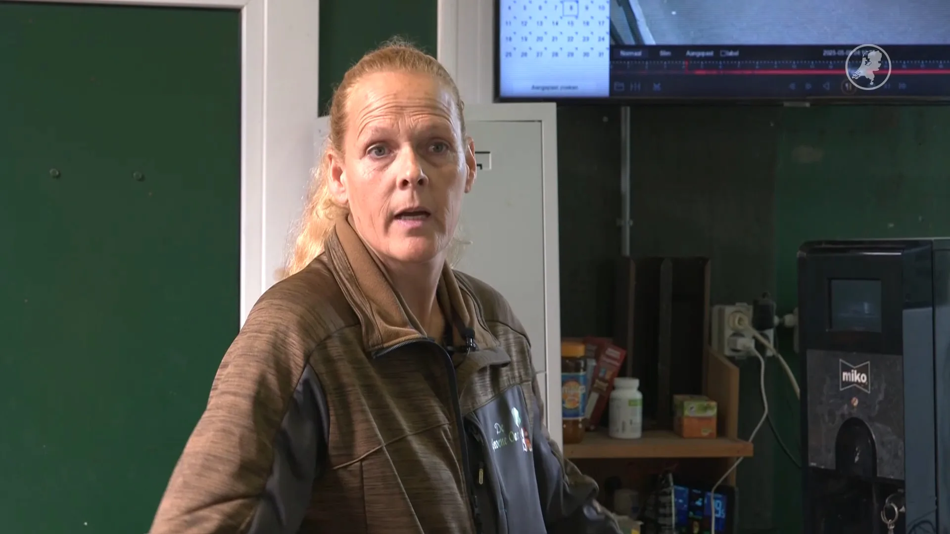 Duitsers mikken migranten uit busje voor deur bloemist Venlo (en dat mag)