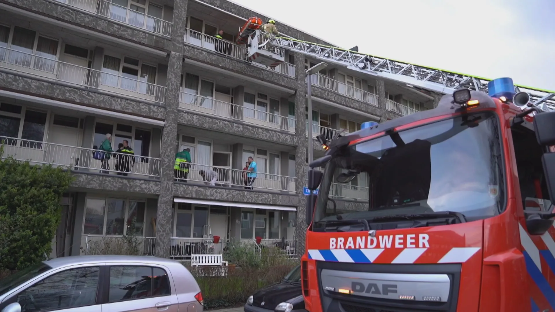 Politie pakt vrouw (52) op na dodelijke steekpartij in Rotterdam