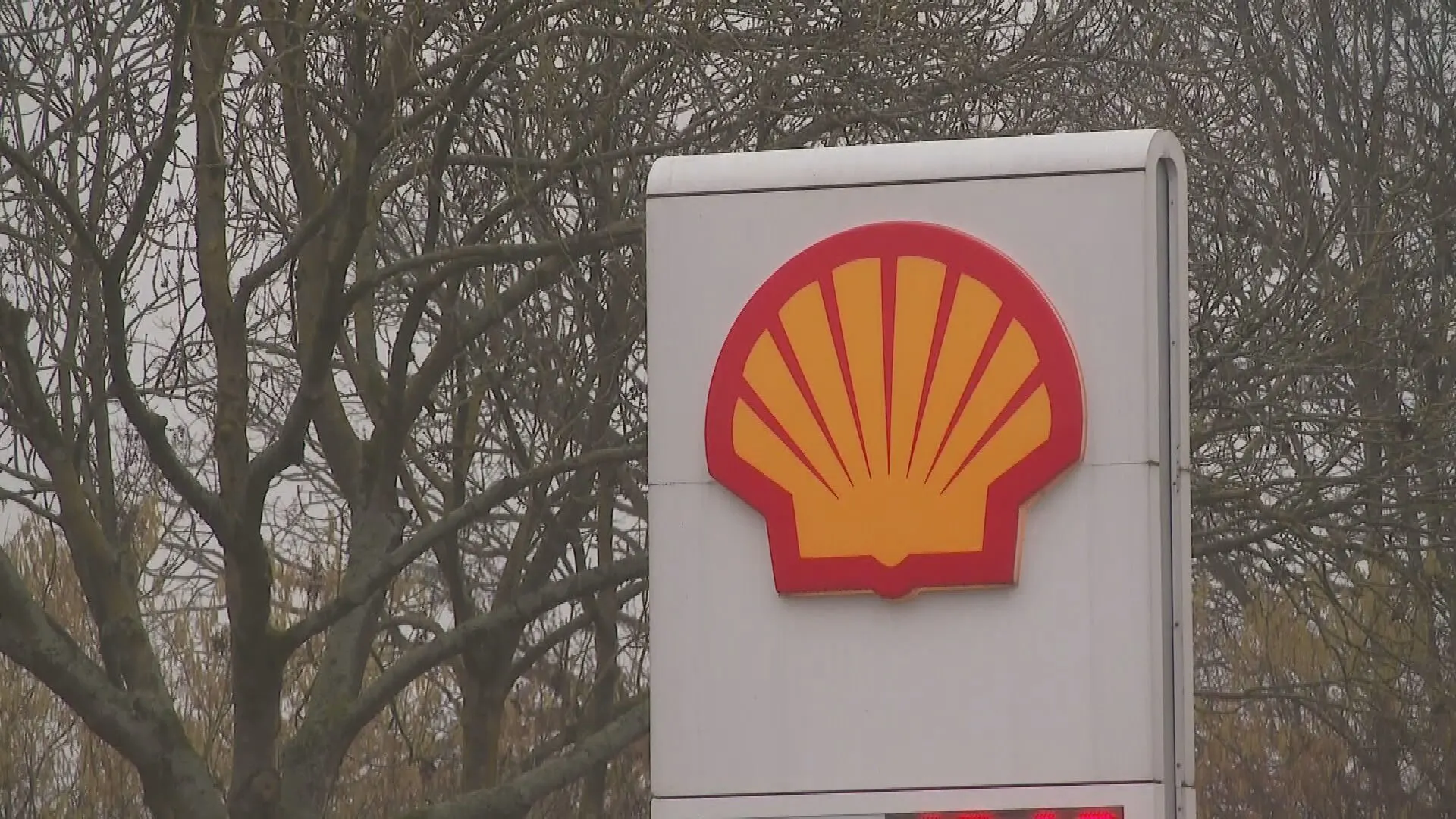 Moet Shell recordwinst delen met huishoudens die in de kou zitten?