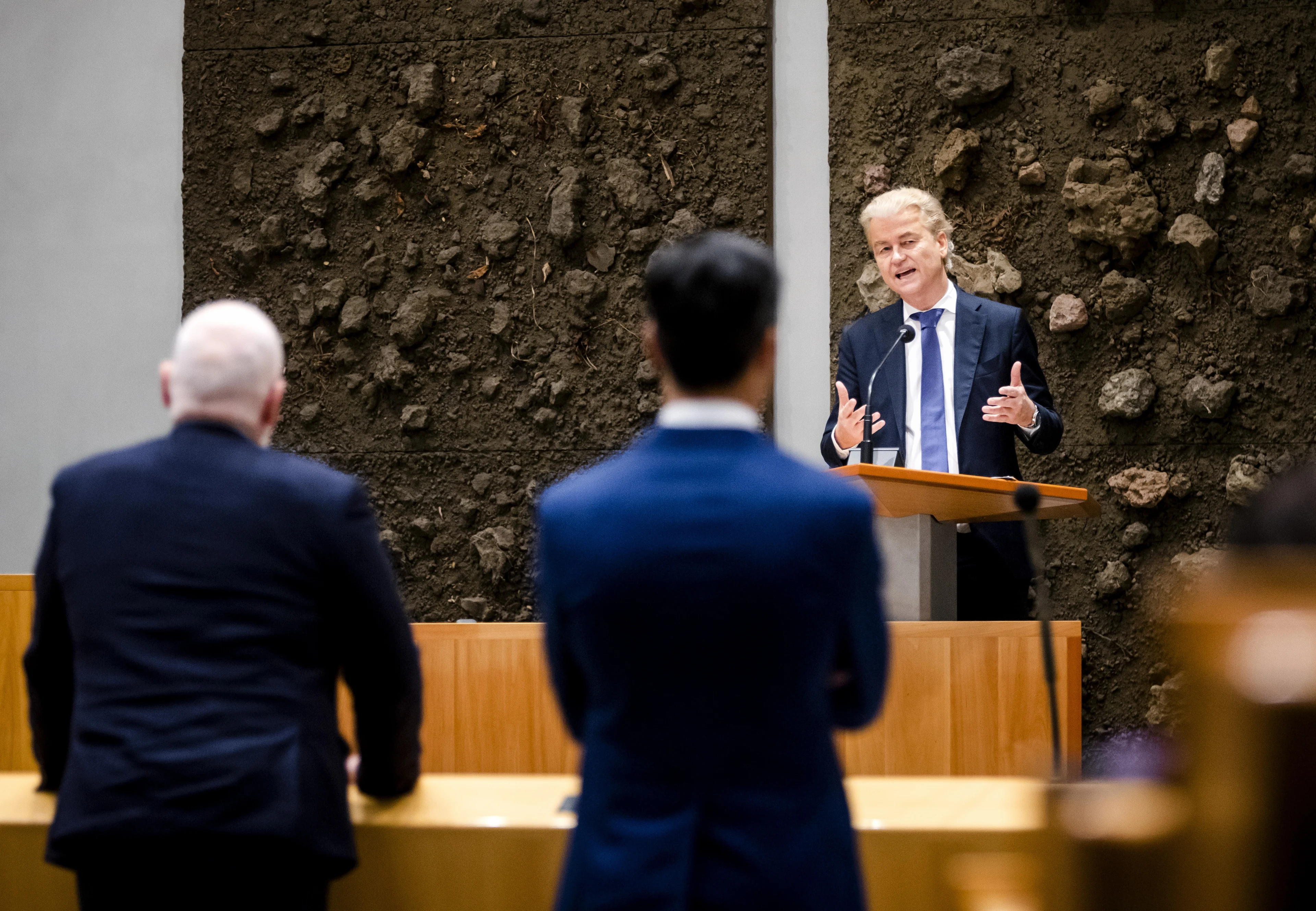 NU LIVE: Tweede Kamer debatteert over vervolg formatieproces