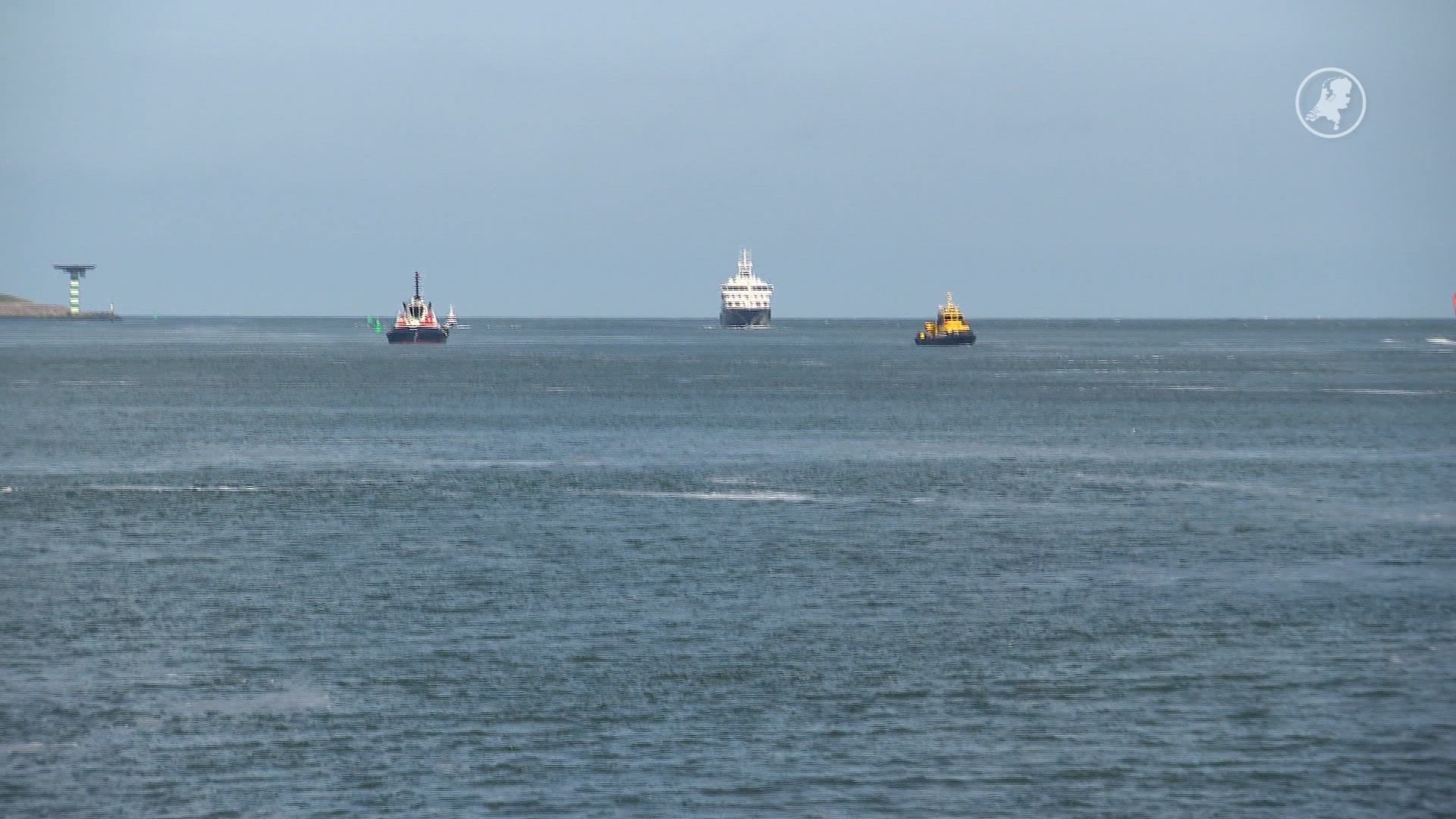 Nederlands cruiseschip dat getroffen is door hantavirus aangekomen in Rotterdam.