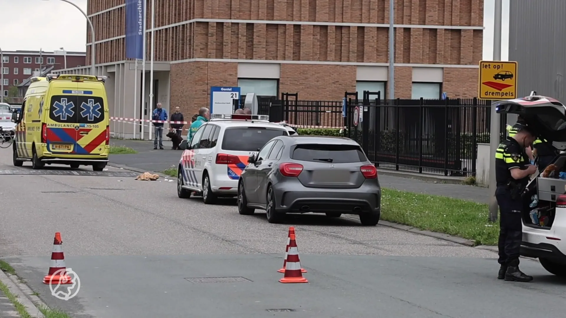 Politie schiet 'asociale' automobilist neer na vluchtpoging