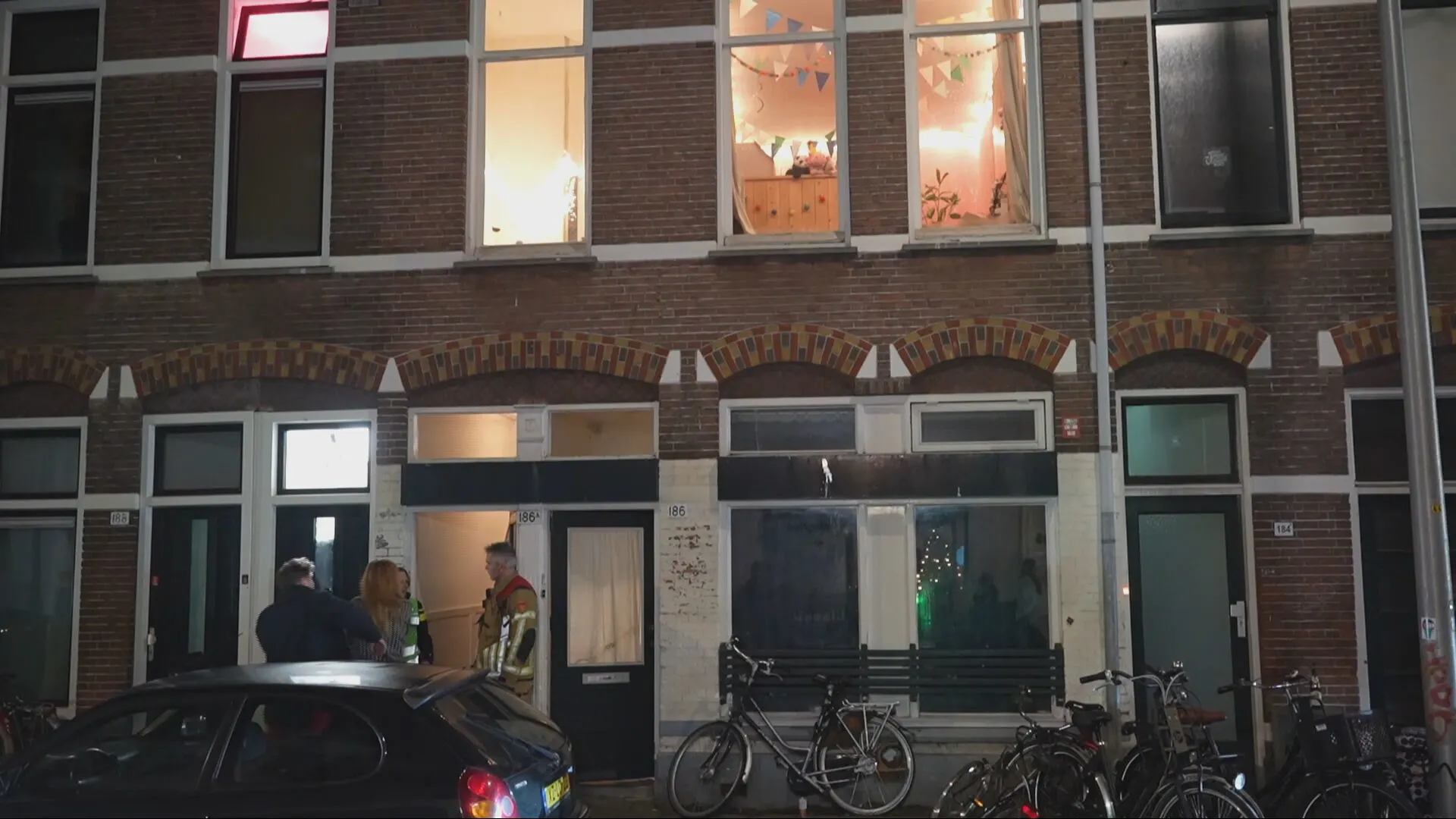 Drie gewonden nadat balkon instort tijdens studentenfeest in Zwolle
