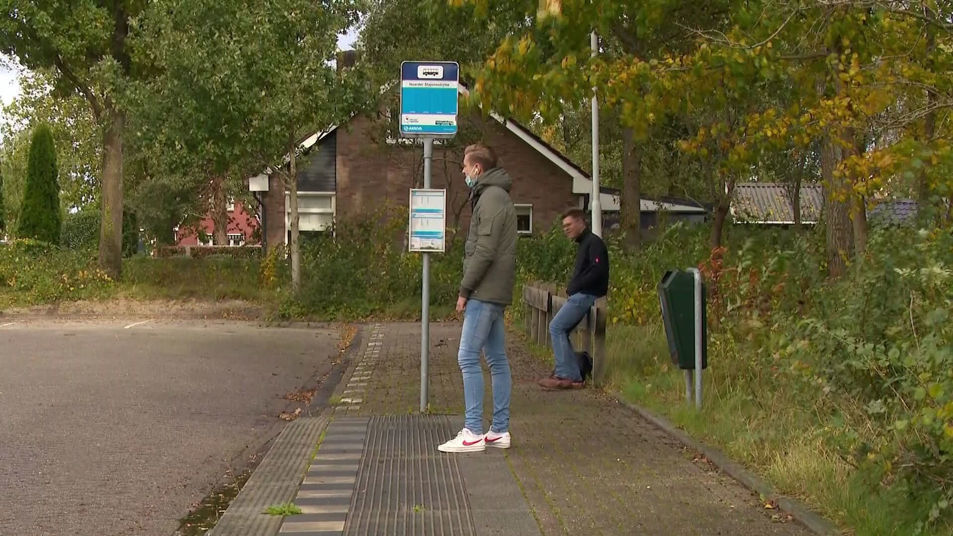 Busje komt zo, maar niet overal: ruim 500 bushaltes verdwenen in 5 jaar tijd