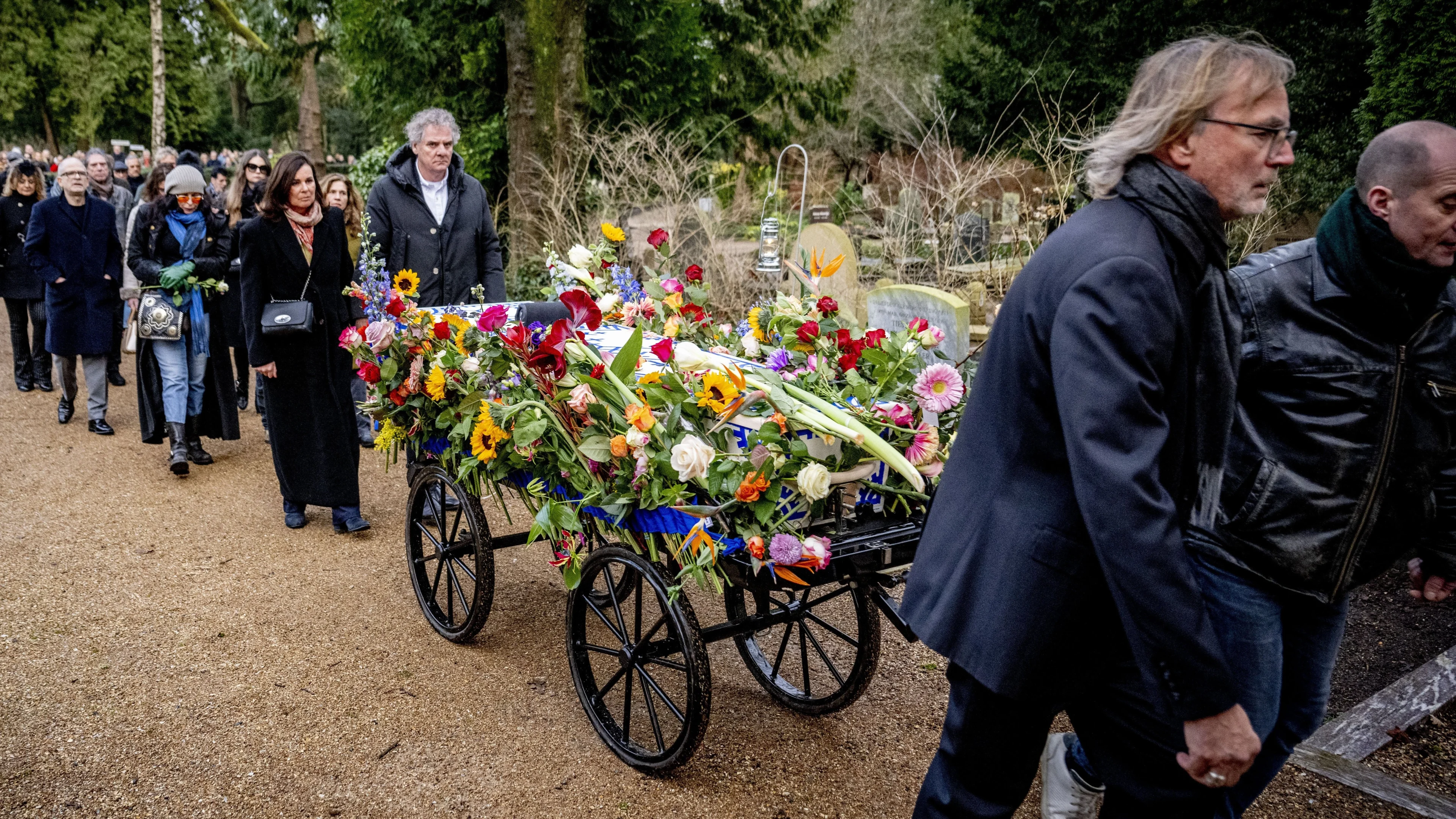 Familie en vrienden nemen afscheid van Manuëla Kemp