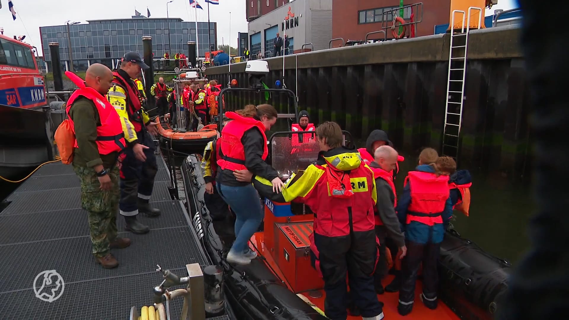 Hulpdiensten massaal op zee voor grootschalige oefening, ferry geëvacueerd  