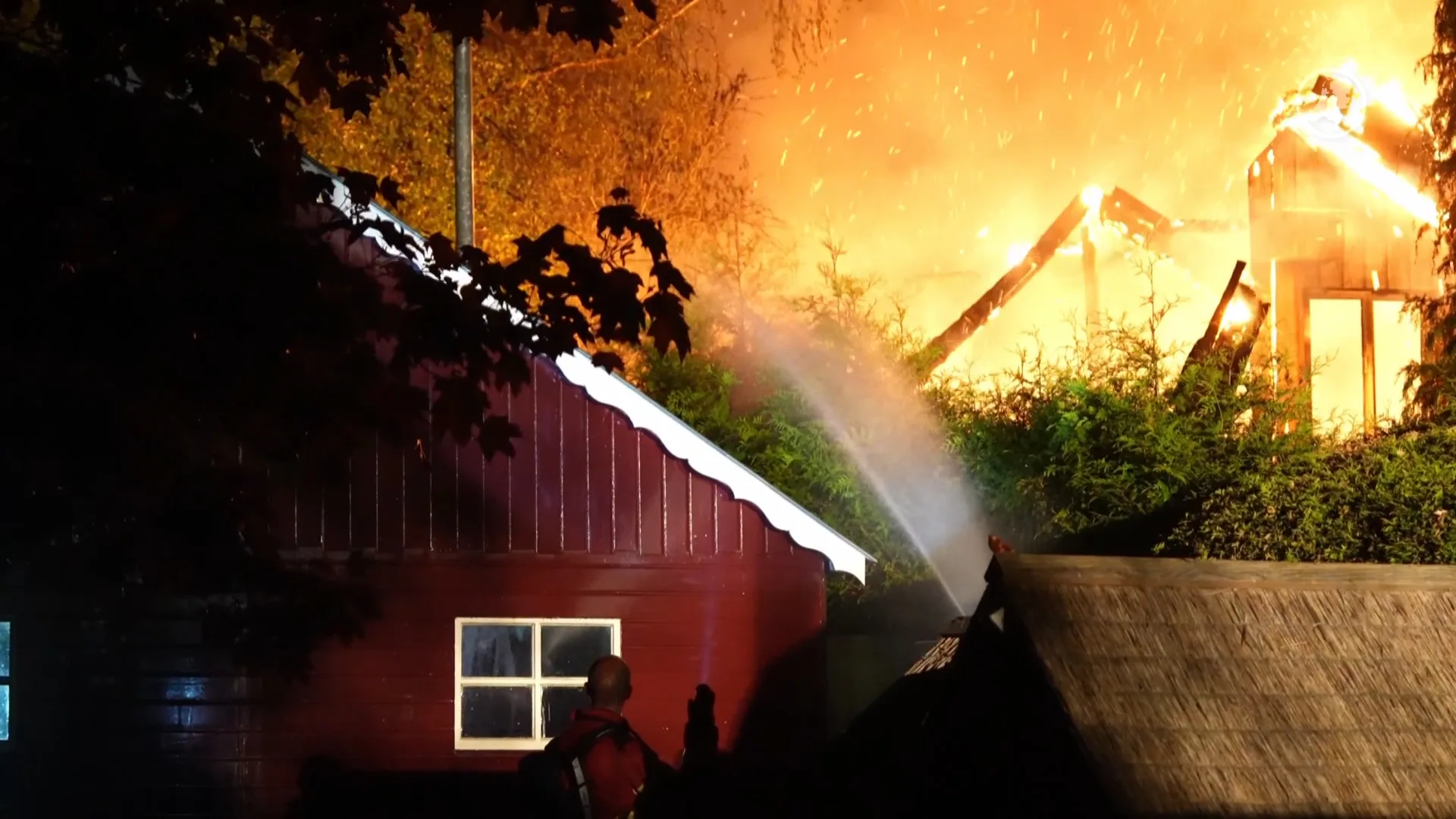 Uitslaande brand in Pieterburen