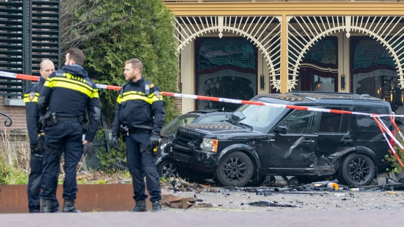 Jongen (15) rijdt met alcohol op en zonder rijbewijs man het ziekenhuis in