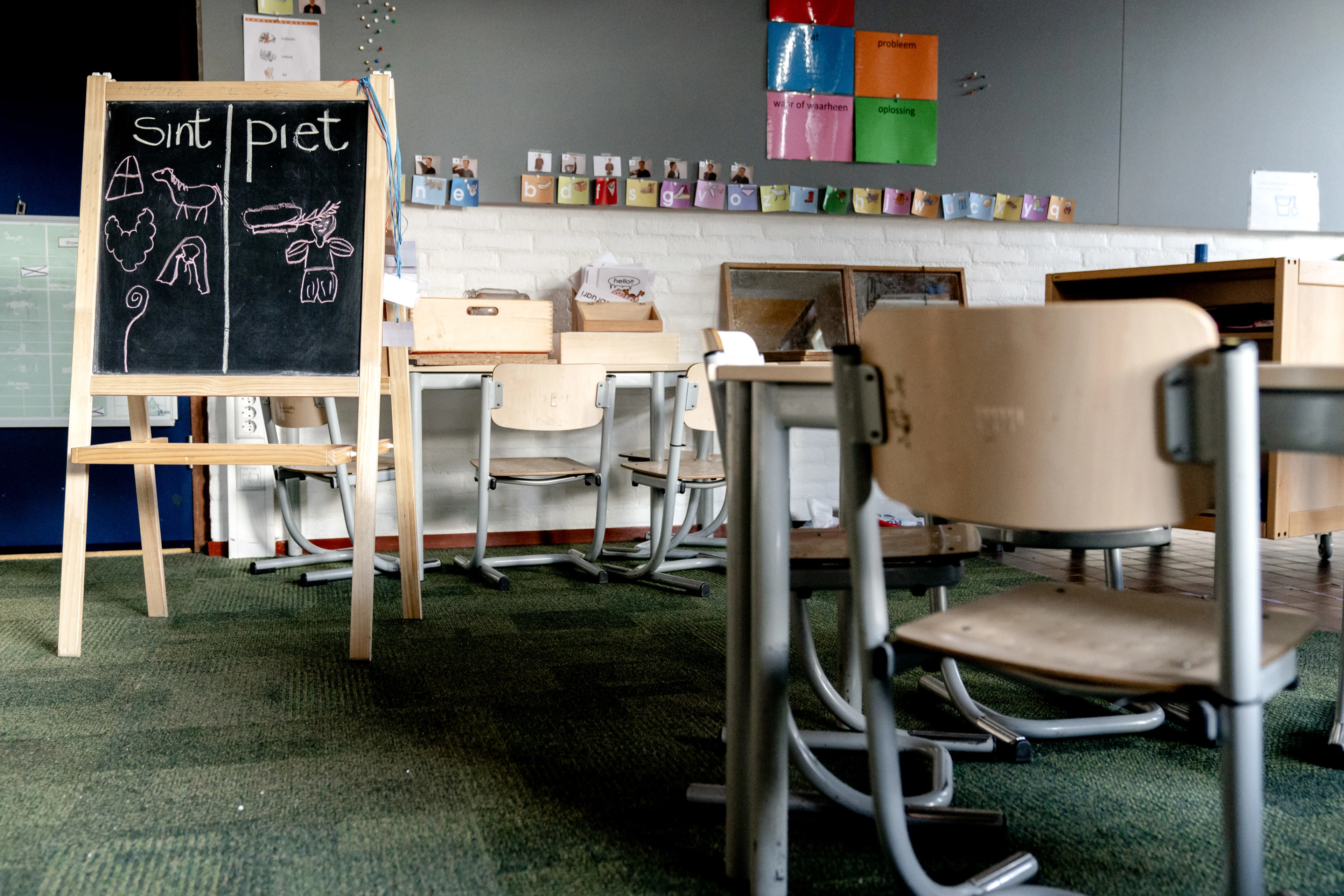 'Groepje negers' in schoolopdracht leidt tot woedende reacties: 'Een heel domme fout'