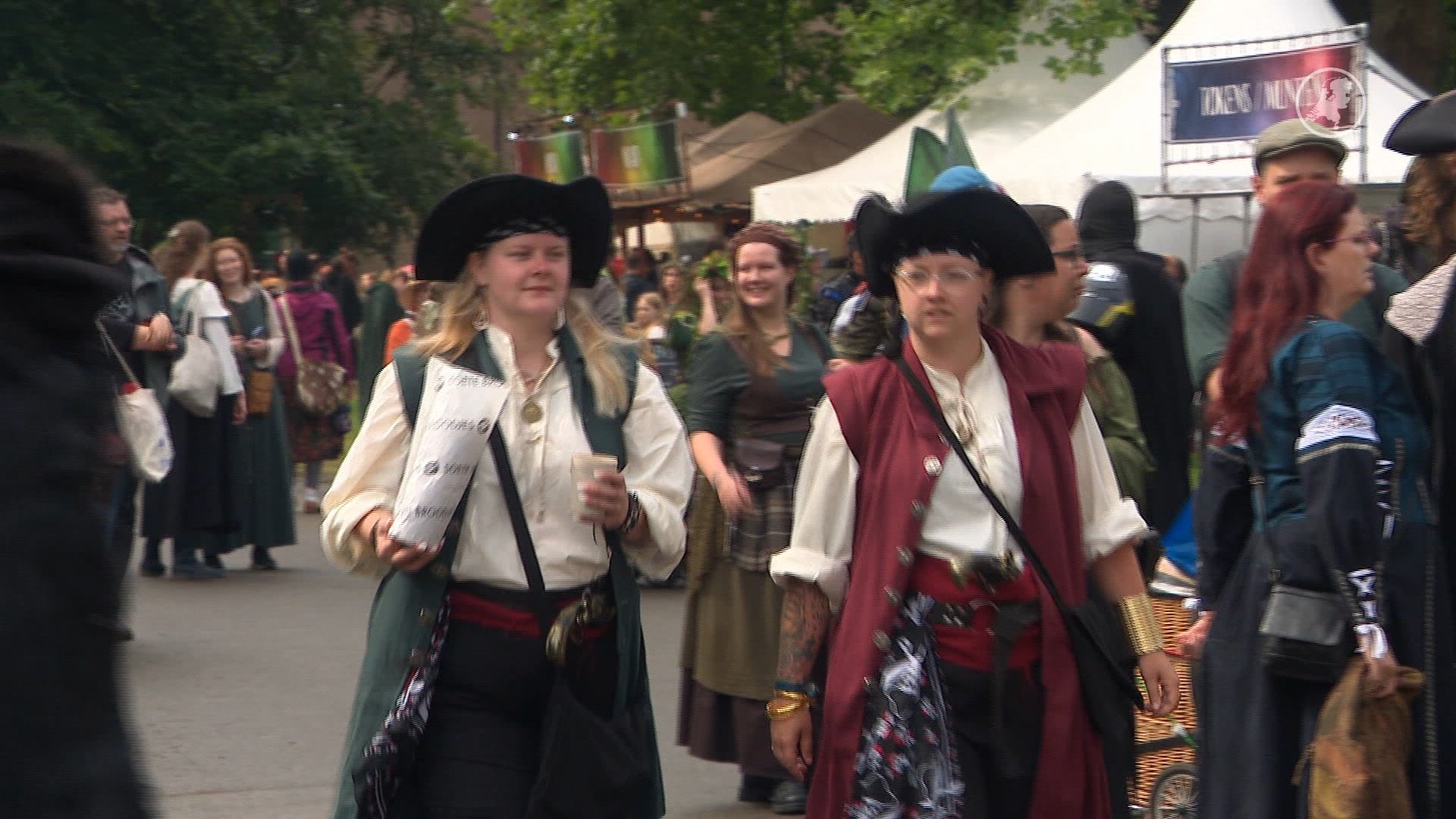 Elfjes en ridders nemen Lisse over tijdens uitverkocht Castlefest