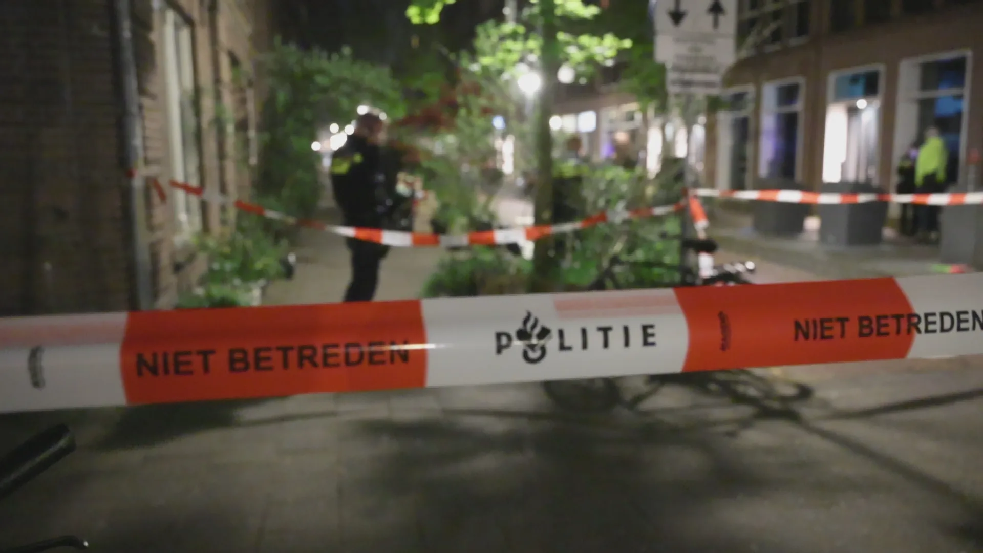 Vrouw neergestoken bij woning in Amsterdamse buurt