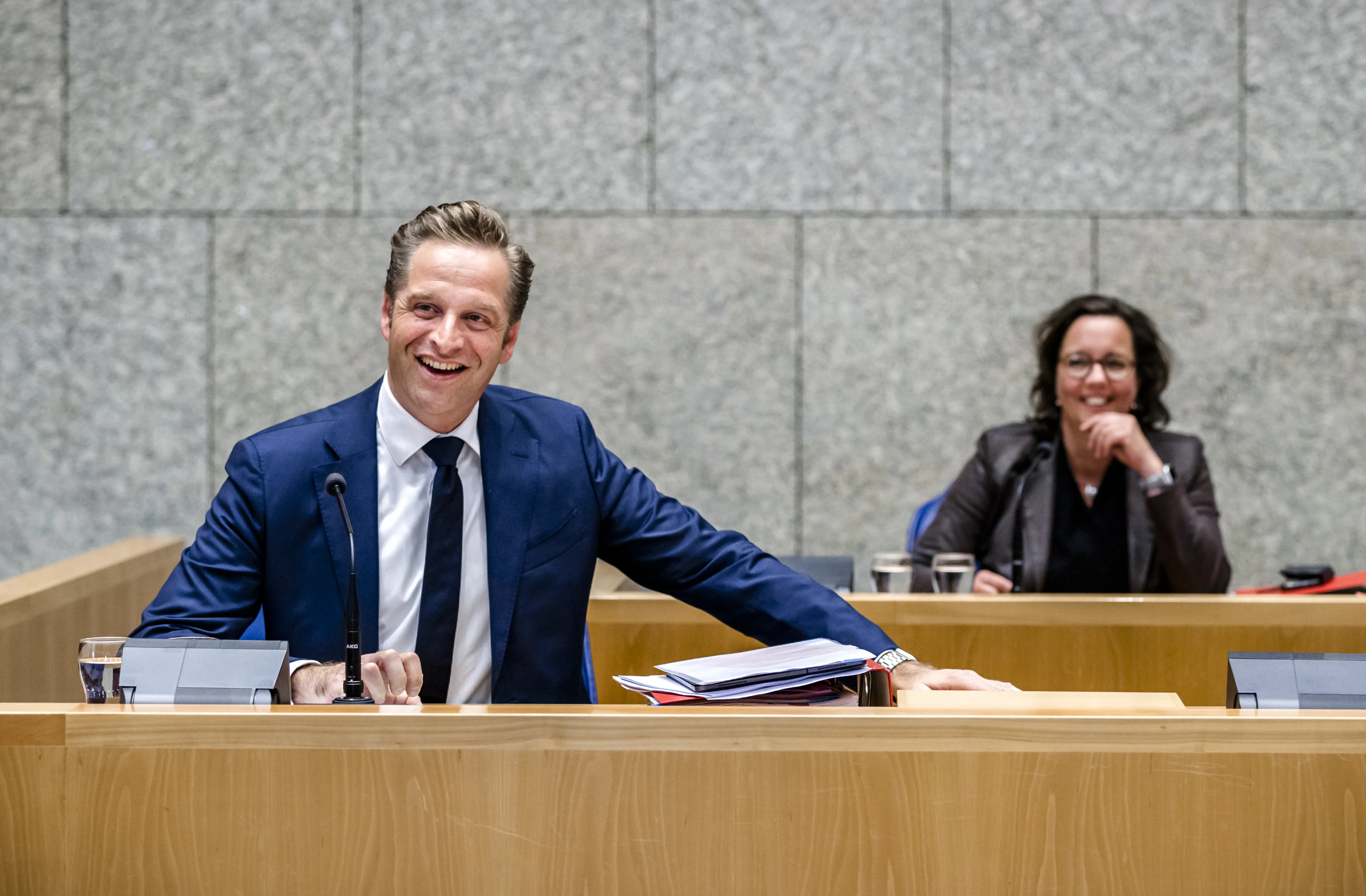 Kamer wil plannen maken om meer ongevaccineerden te bereiken