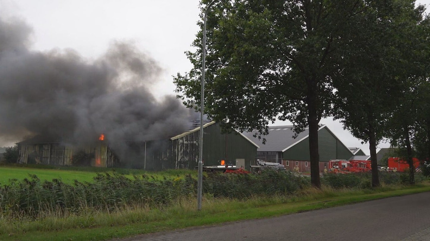 NL-Alert voor glasdeeltjes in de lucht door brand in Meppen
