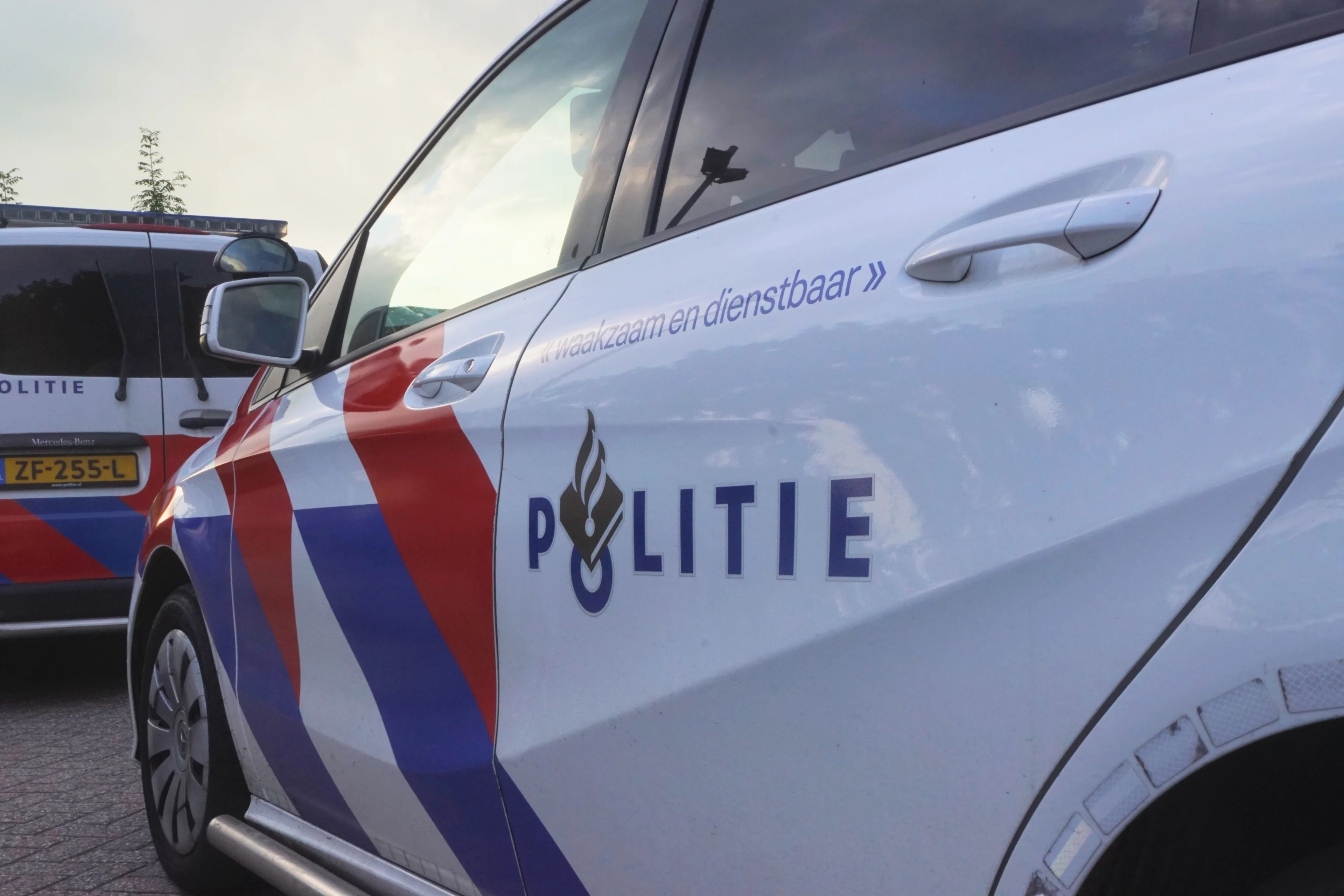 Gewapende overvallers dwingen medewerker supermarkt Hoensbroek om kluis te openen