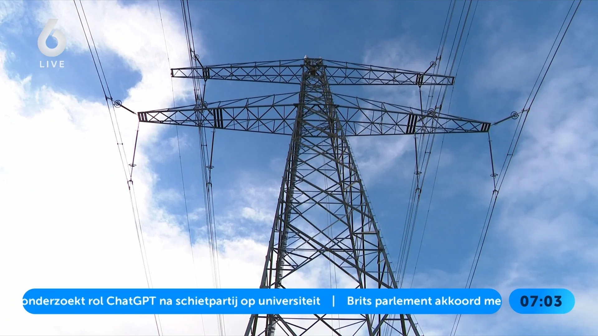 'Kabinet overweegt kortingskaart voor OV als benzine duur blijft'