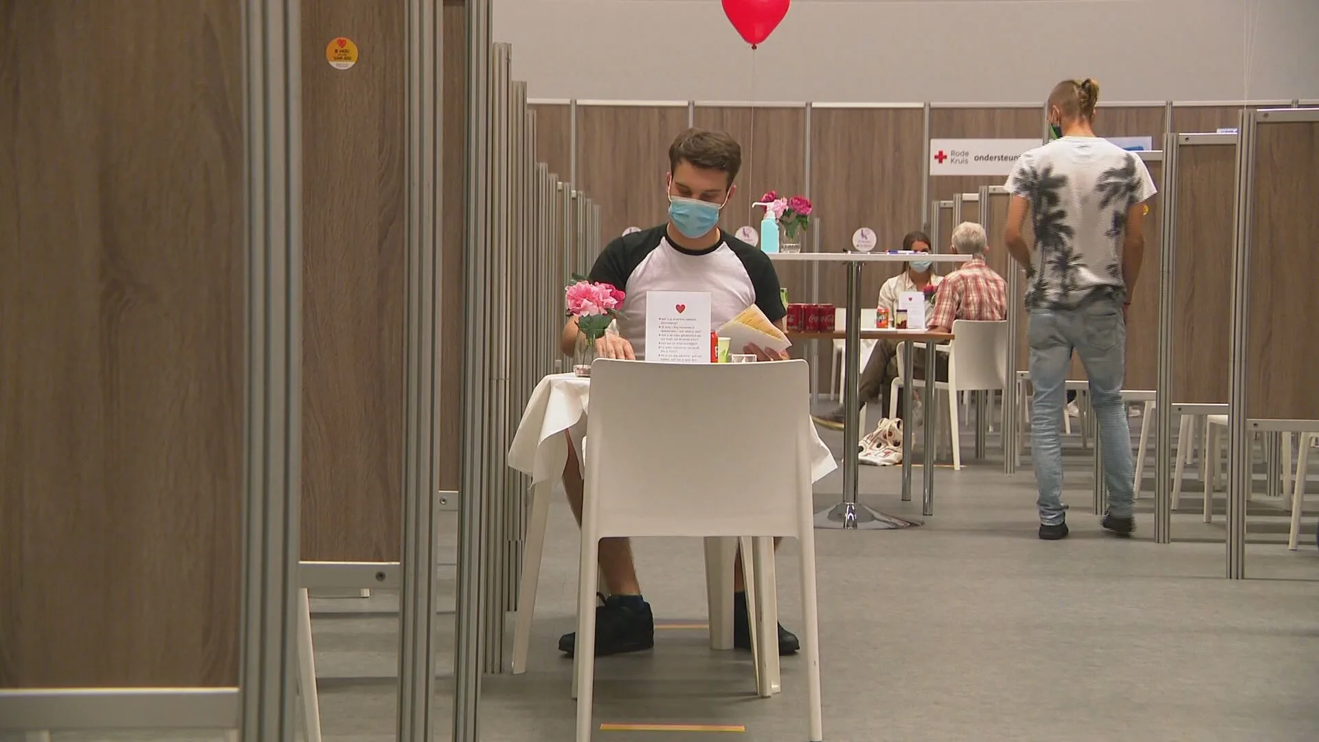 Veel vaccin, weinig liefde tijdens Sjansen met Janssen in Haarlem 