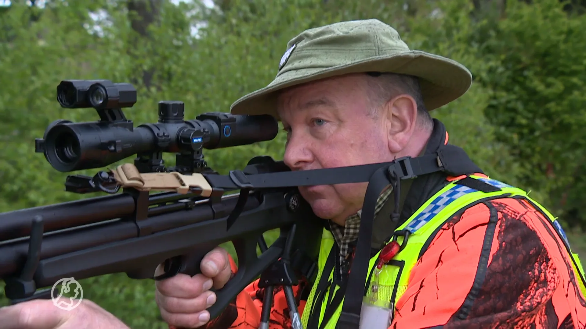 Rattenoverlast steeds erger door ons eigen gedrag, rattenjager Mike schiet ze af