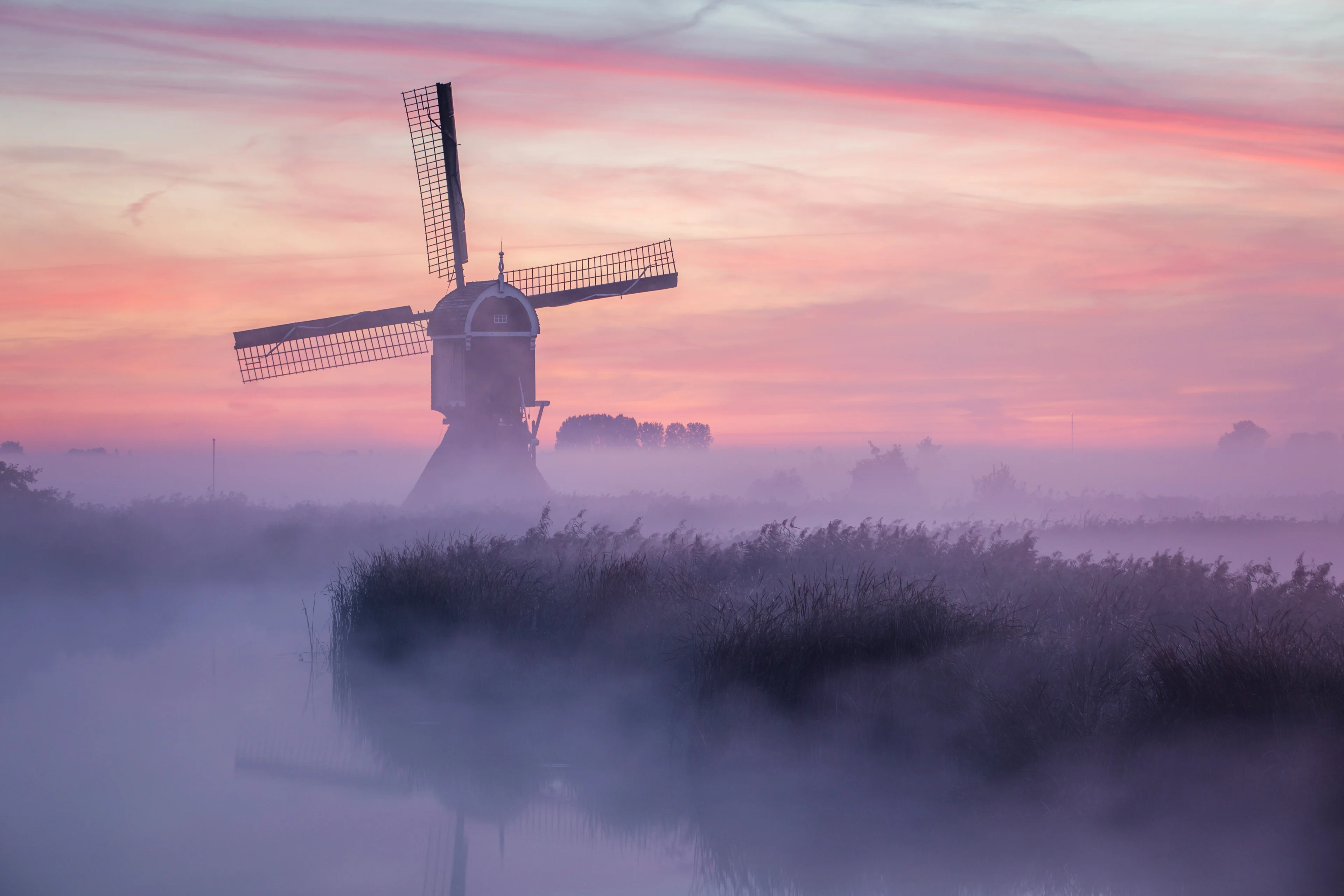 Waarschuwing voor mistbanken in flink deel van het land