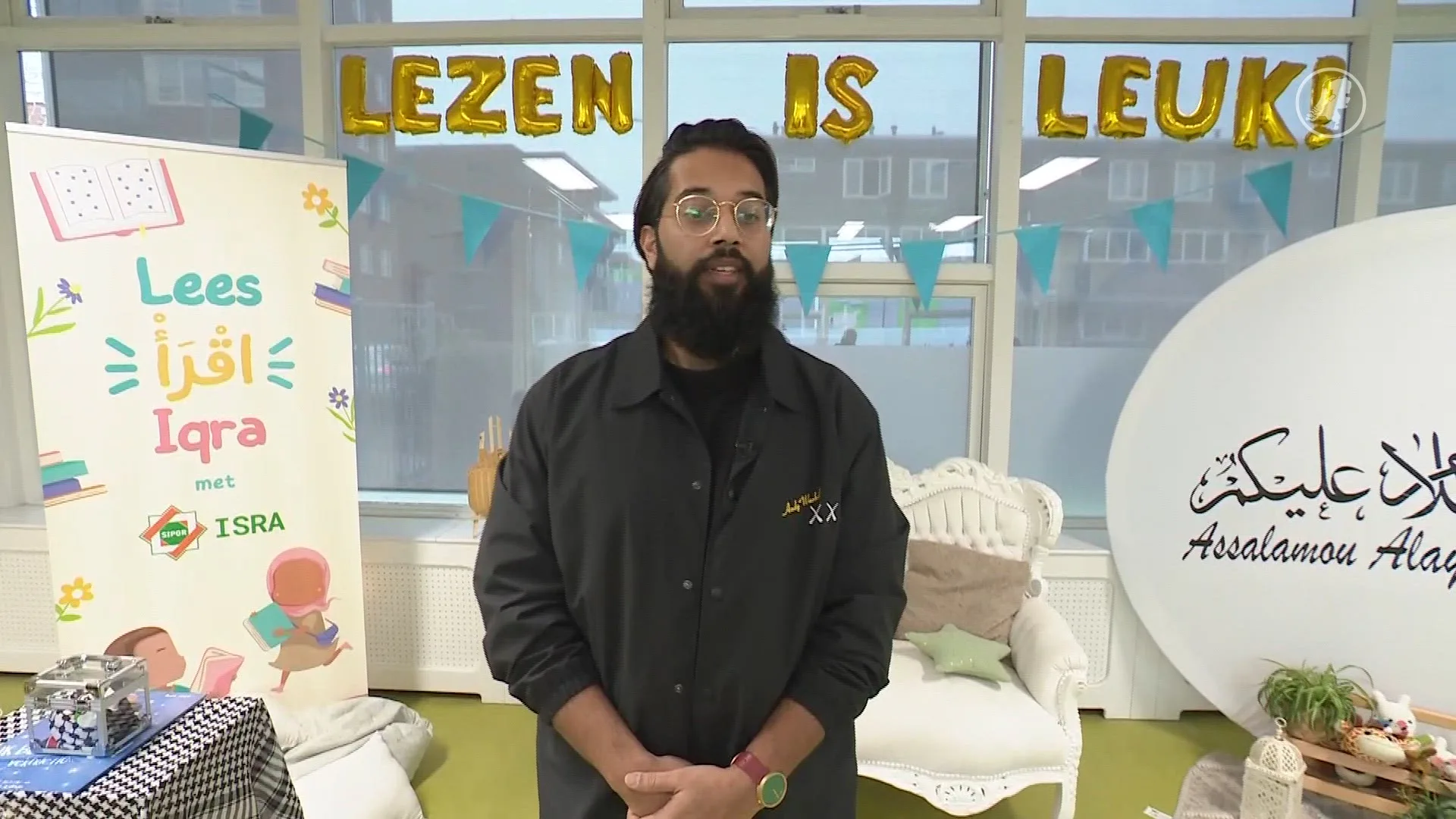 Vaders lezen nog te weinig voor aan hun kinderen, Mohammad doet het al jaren