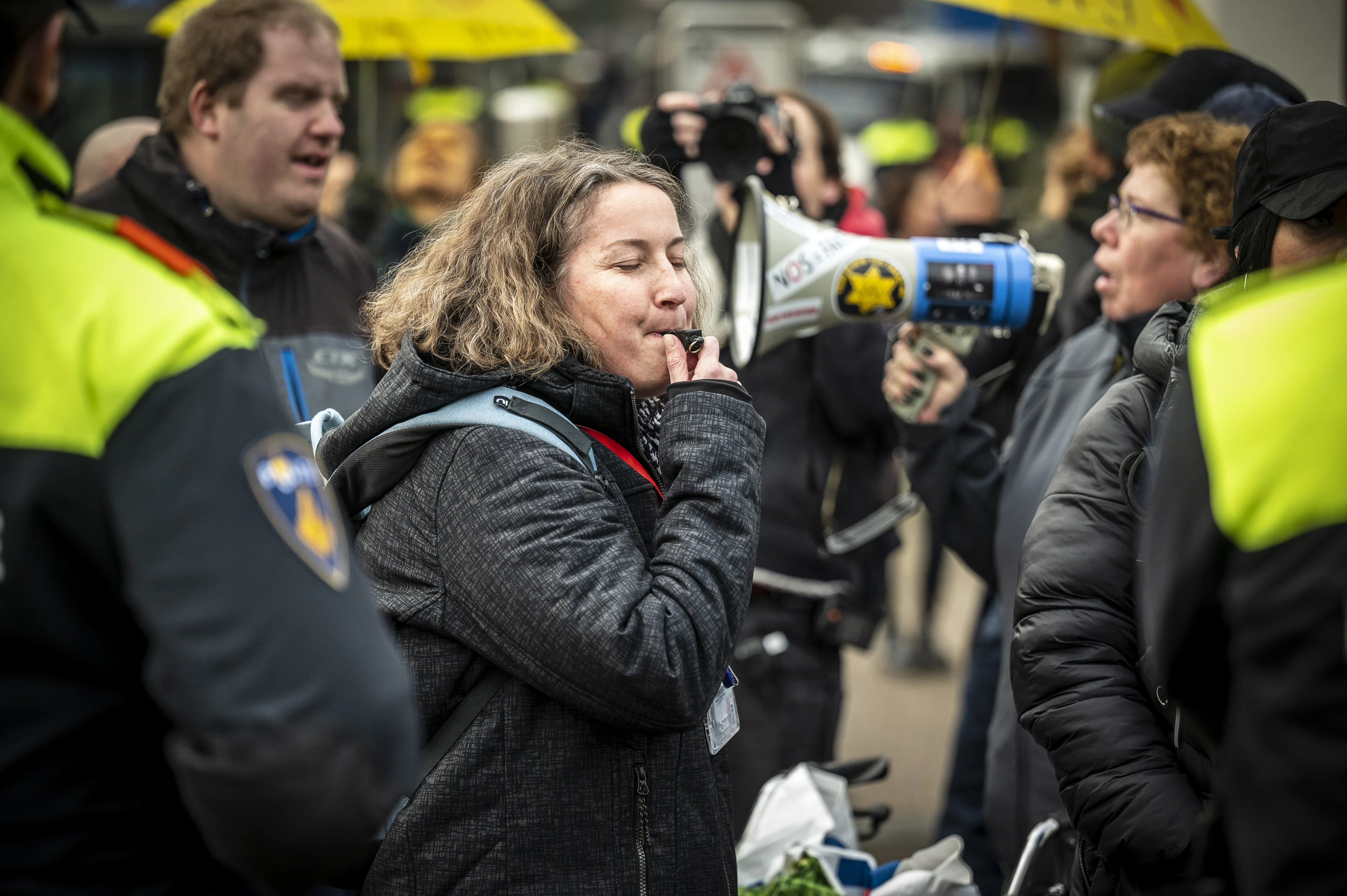 Geen lawaaiprotest te horen tijdens bordesfoto: 'Ze waren te laat'